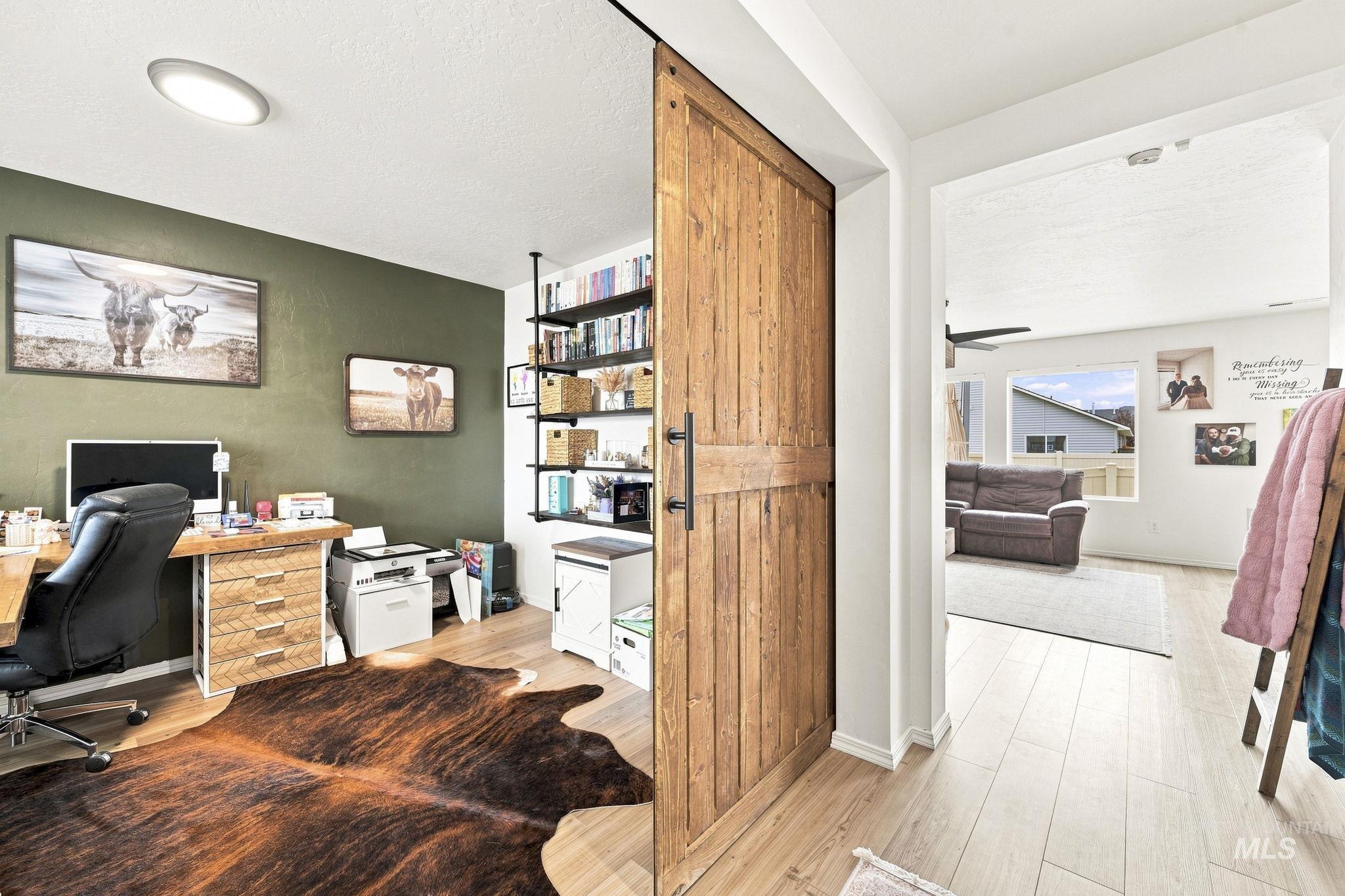 12745 Ashfield Property Photo 4