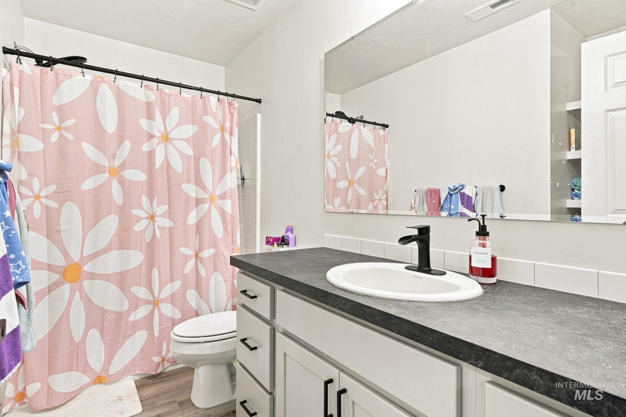 12745 Ashfield Property Photo 19