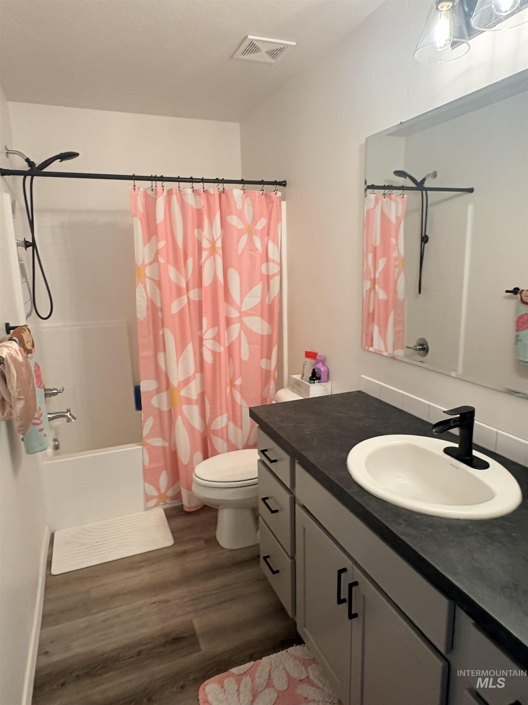12745 Ashfield Property Photo 21