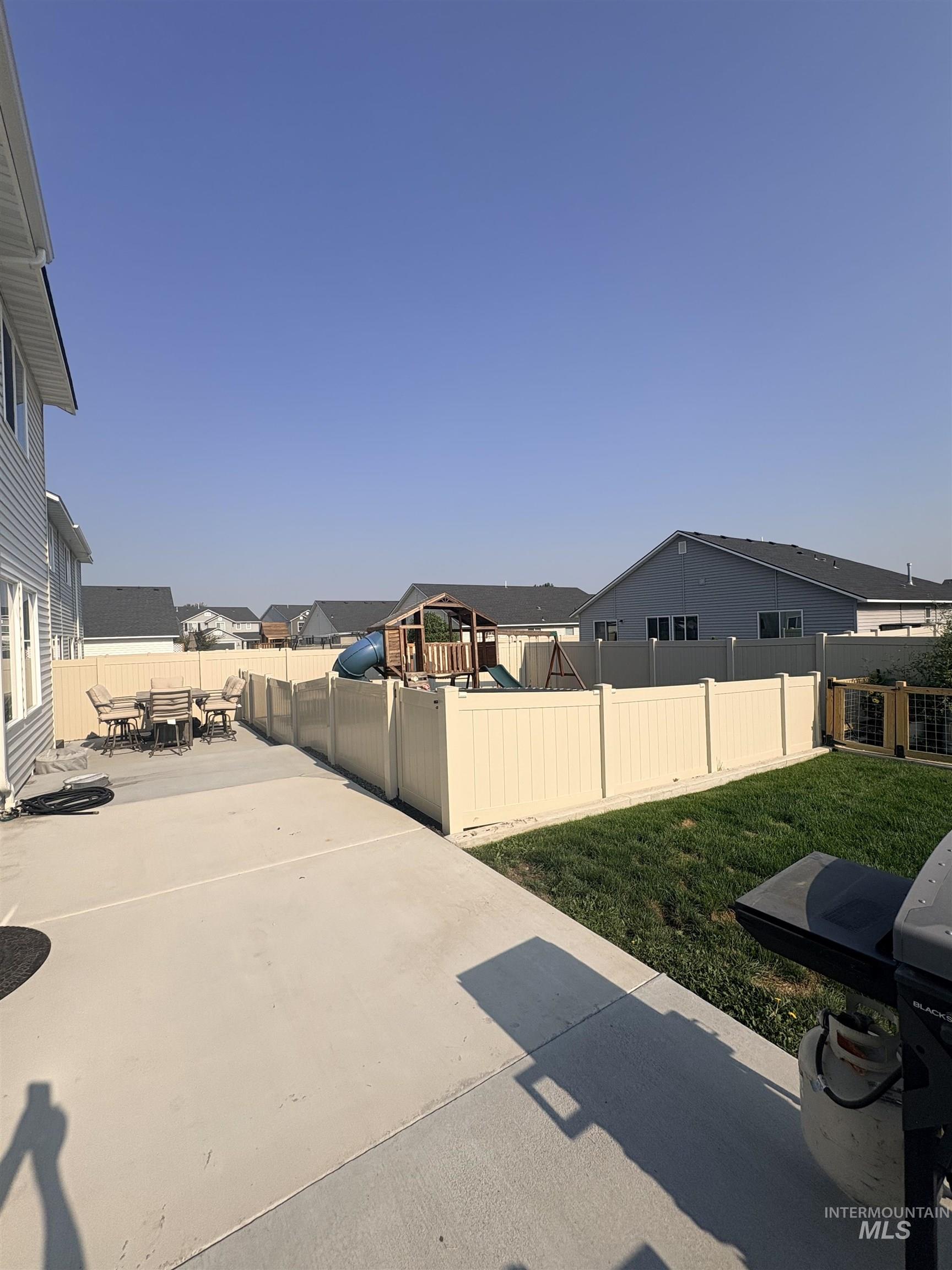 12745 Ashfield Property Photo 28