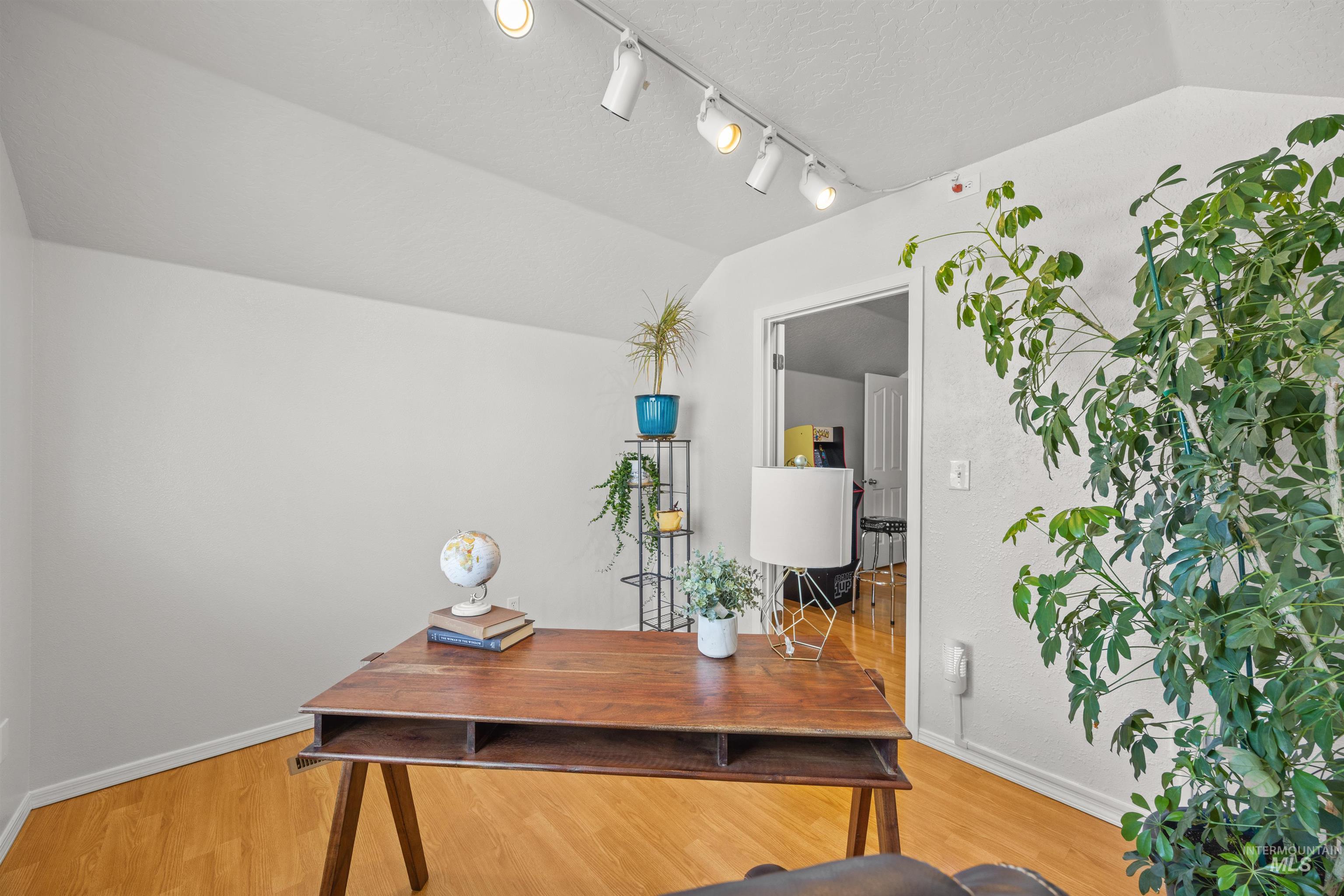 2839 W Pudu St Property Photo 33
