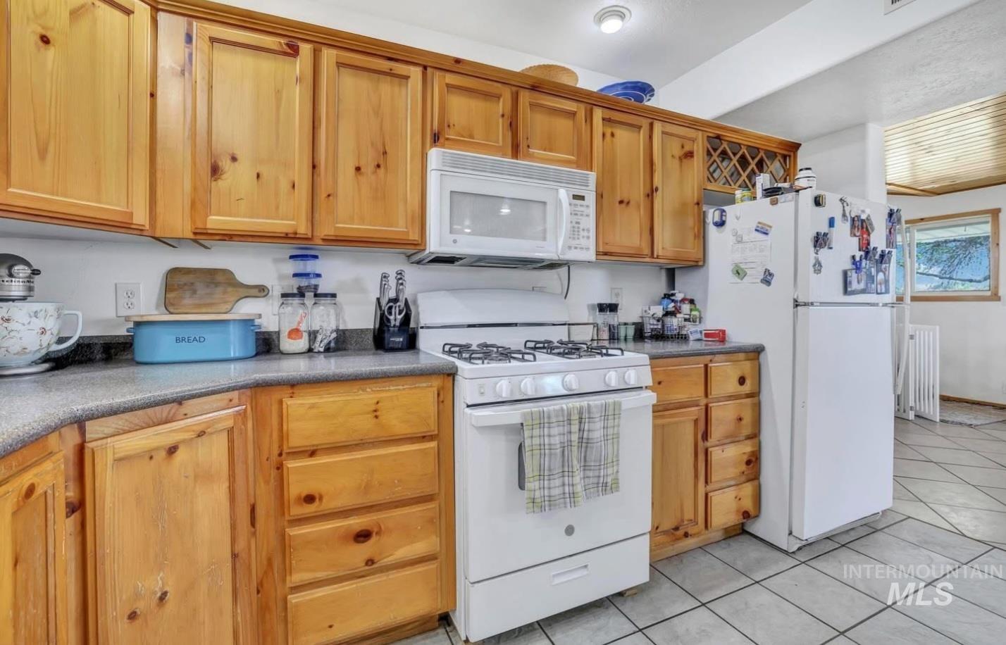 3422 E. 4056 N. Property Photo 10