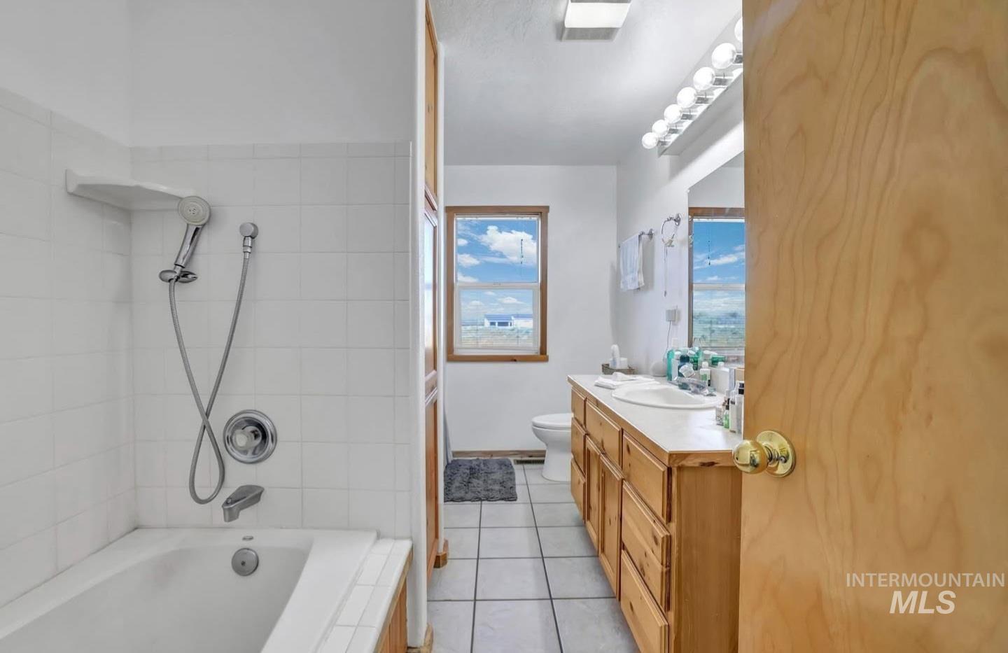 3422 E. 4056 N. Property Photo 20