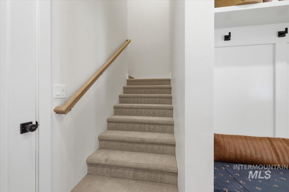 13958 Raptor Ln Property Photo 34