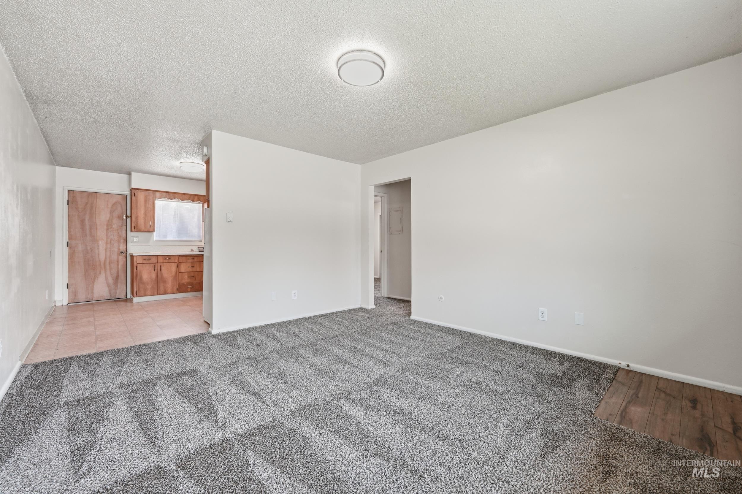 236 High St Property Photo 5