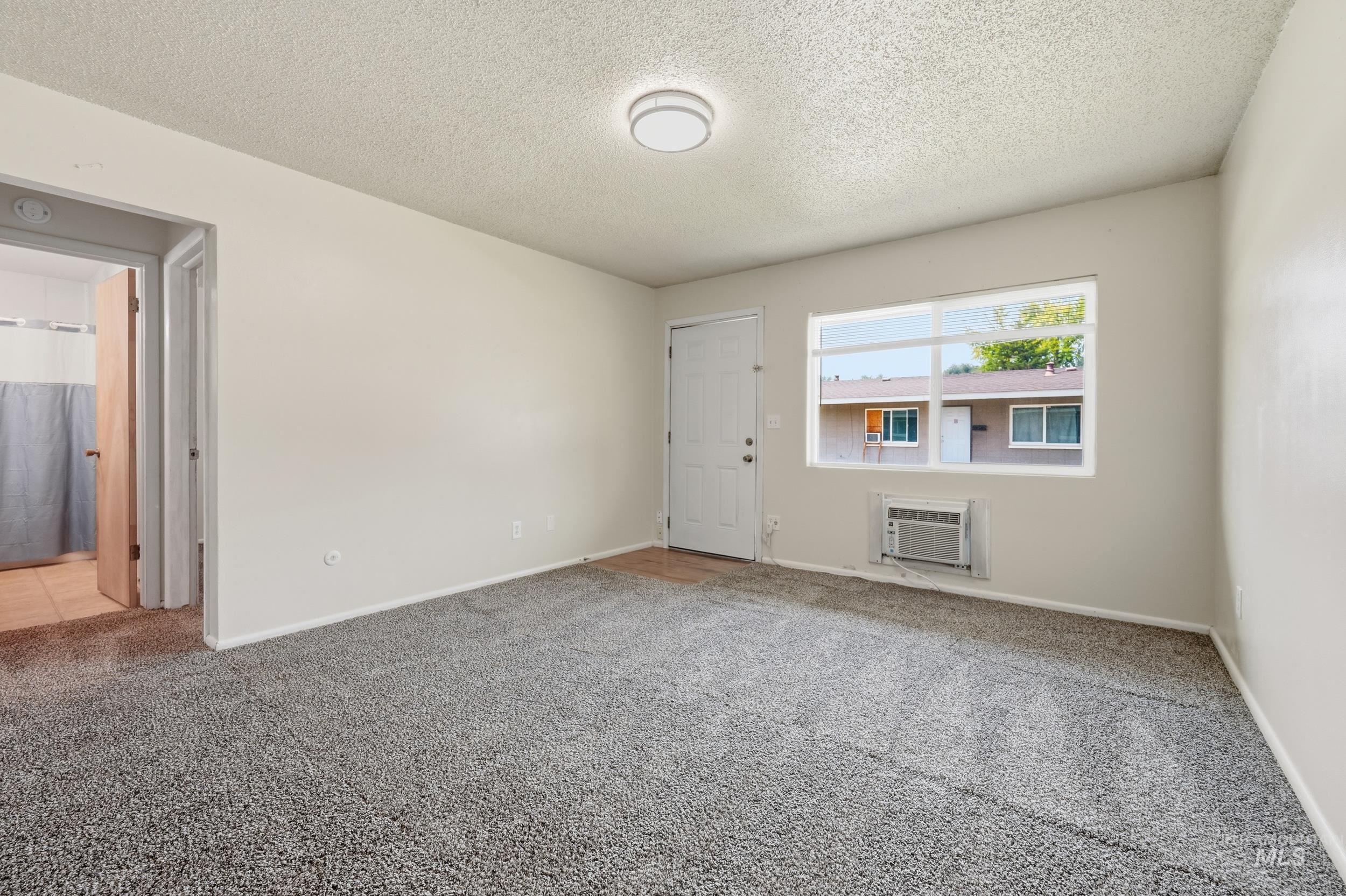 236 High St Property Photo 6
