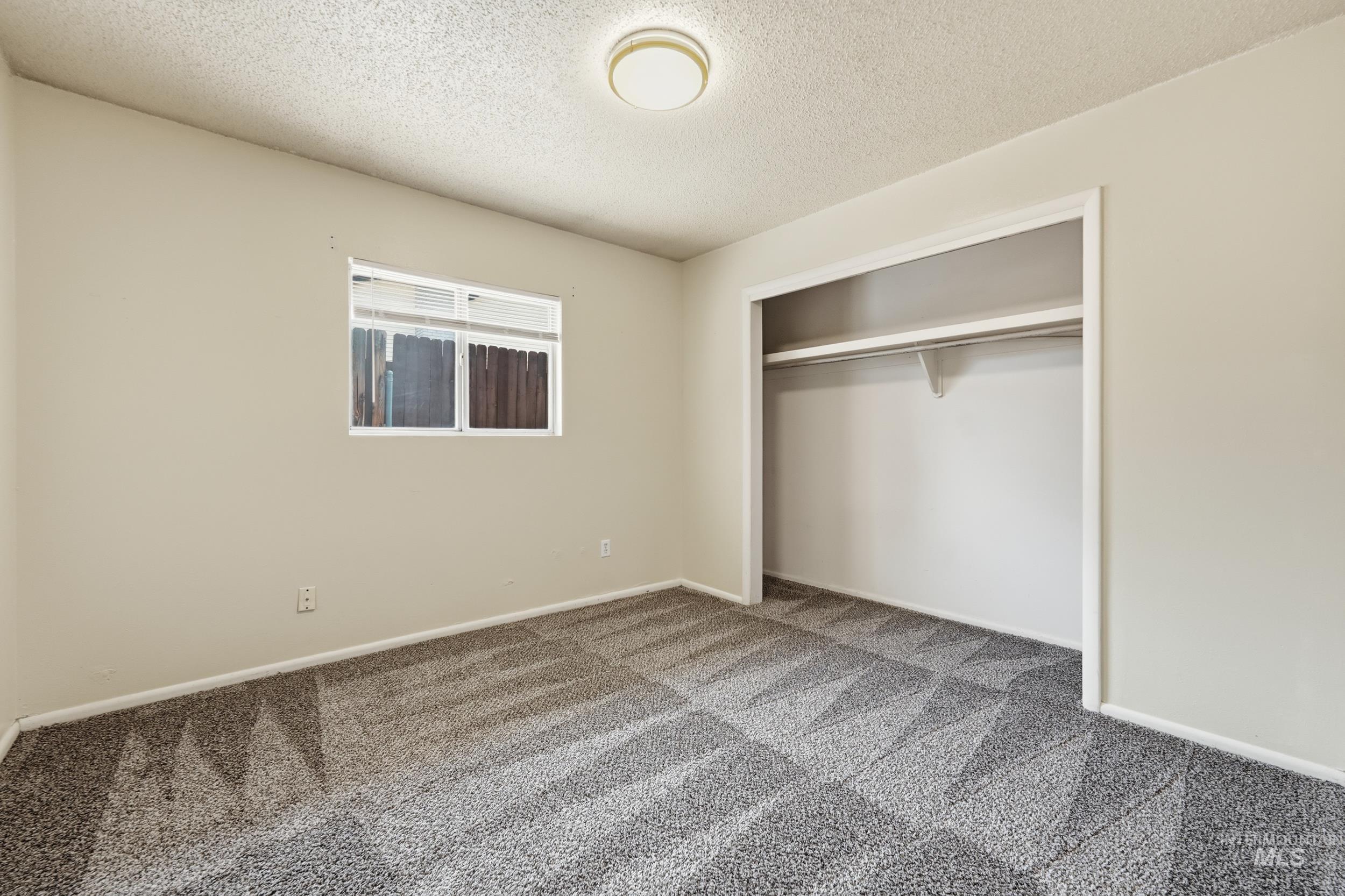 236 High St Property Photo 14