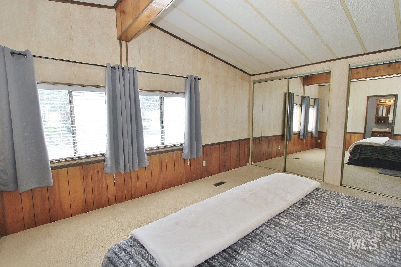 642 S Malaga Property Photo 11
