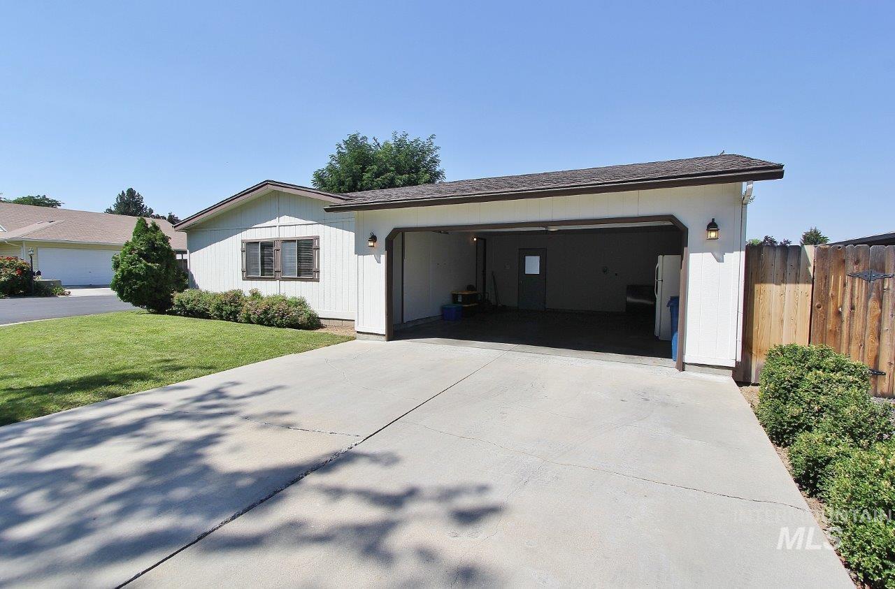 642 S Malaga Property Photo 18