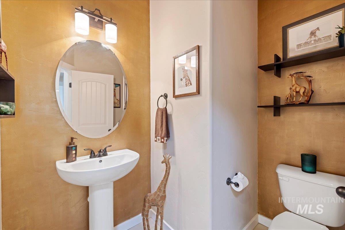 18597 N Goldenridge Place Property Photo 16