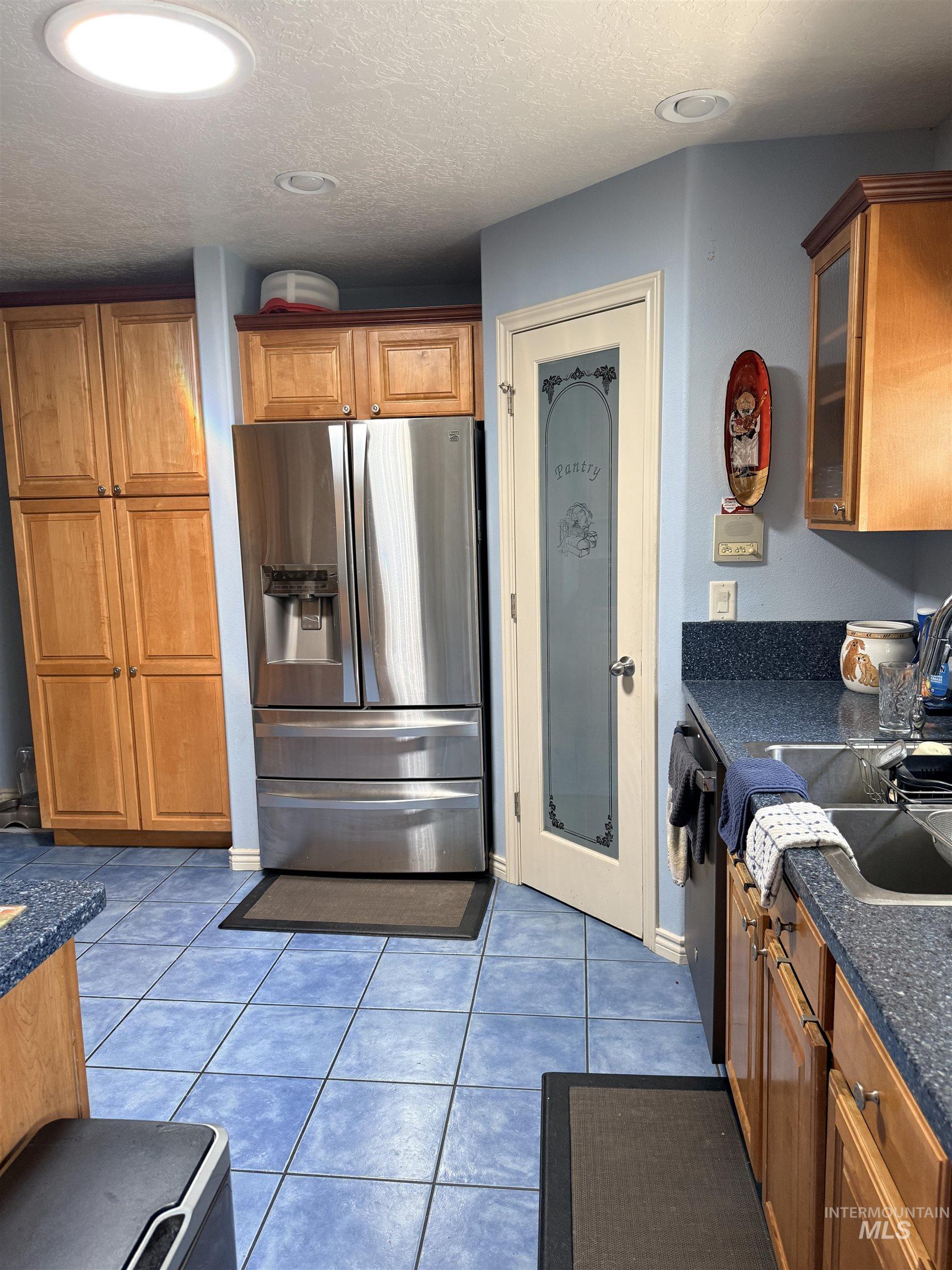 11595 W Carmichael Property Photo 7