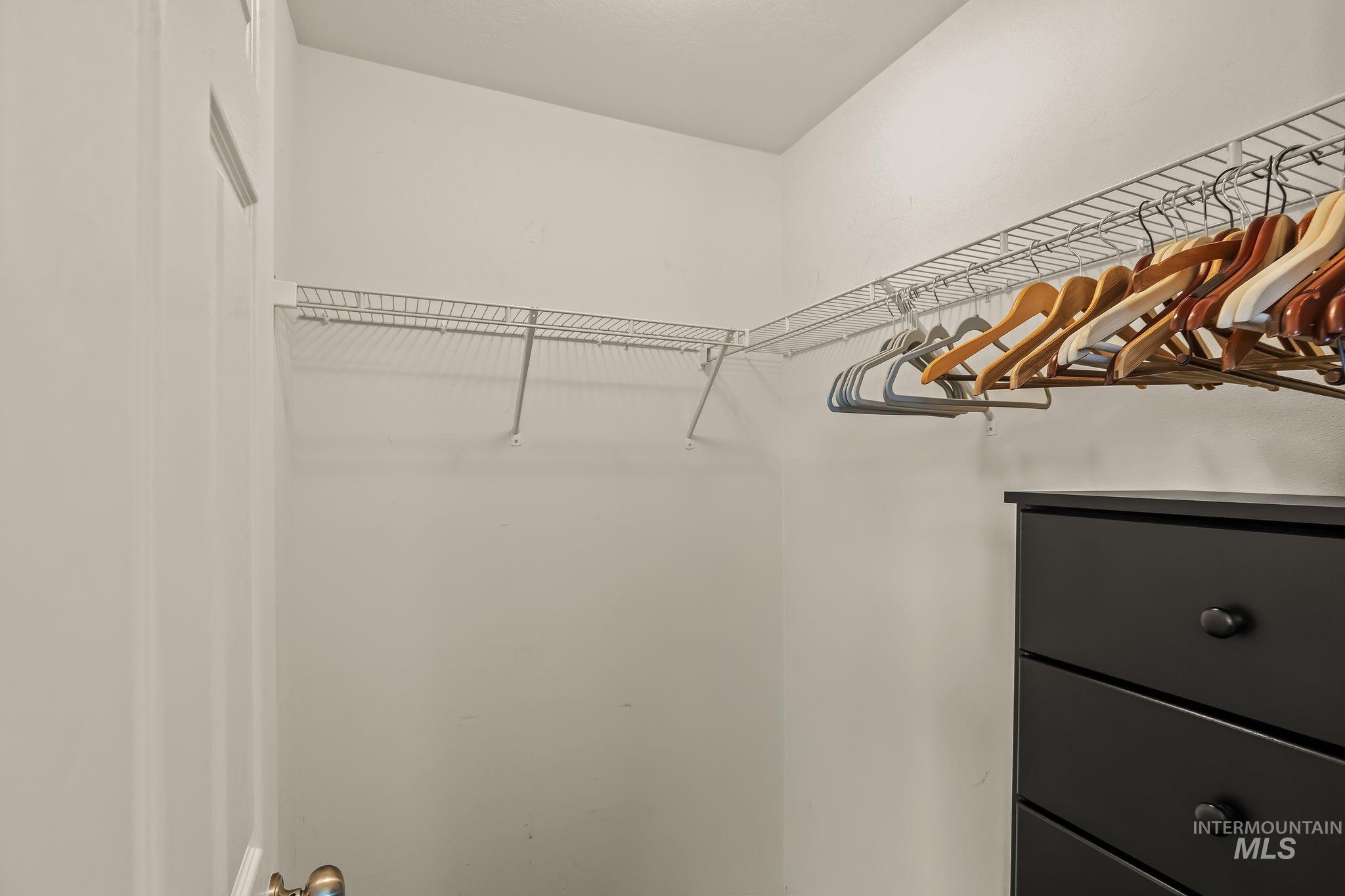 1634 Alder Ave Property Photo 22