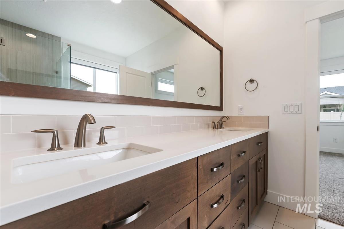 12541 W Shortcreek St. Property Photo 26