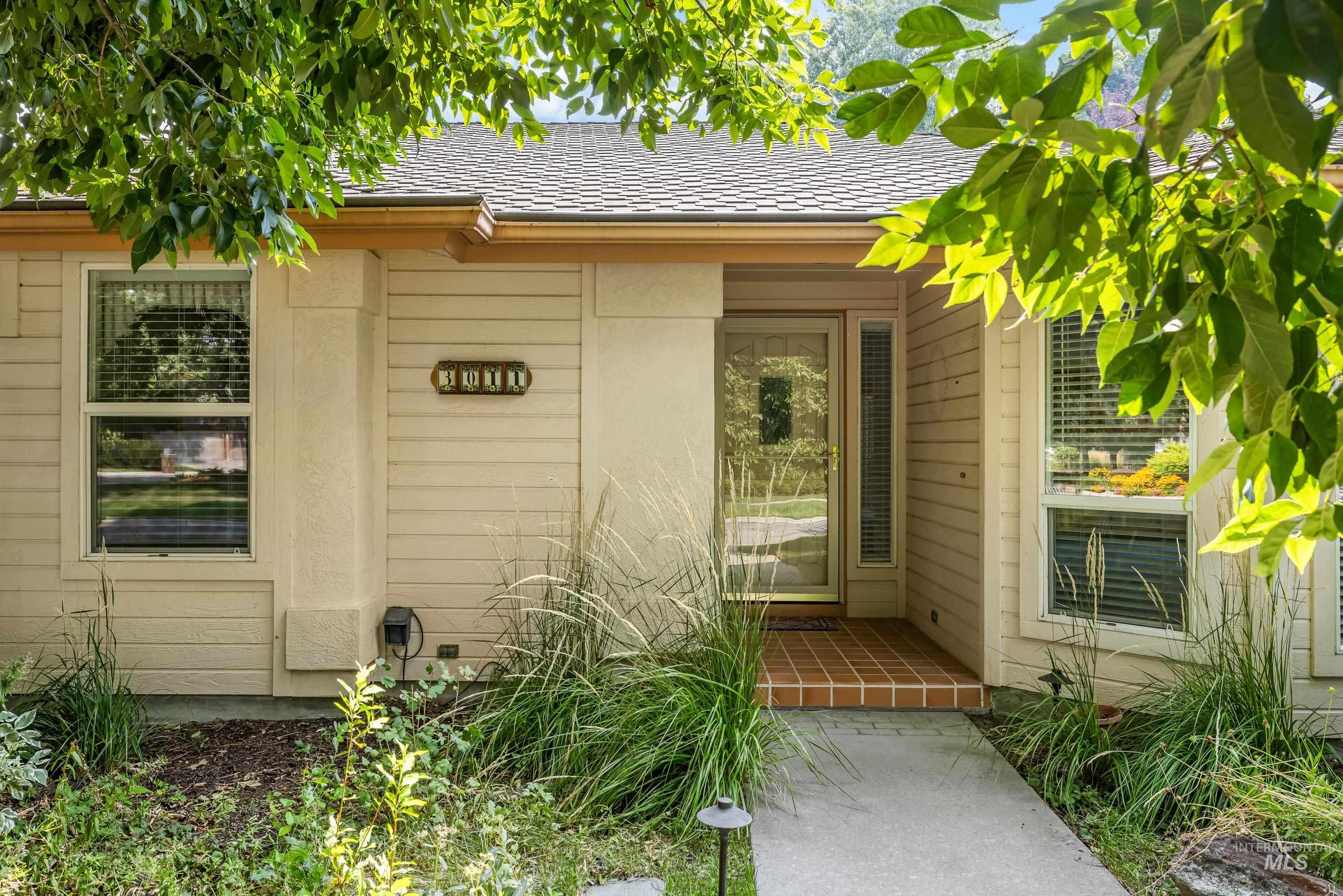 3011 E Rivernest Dr Property Photo 6