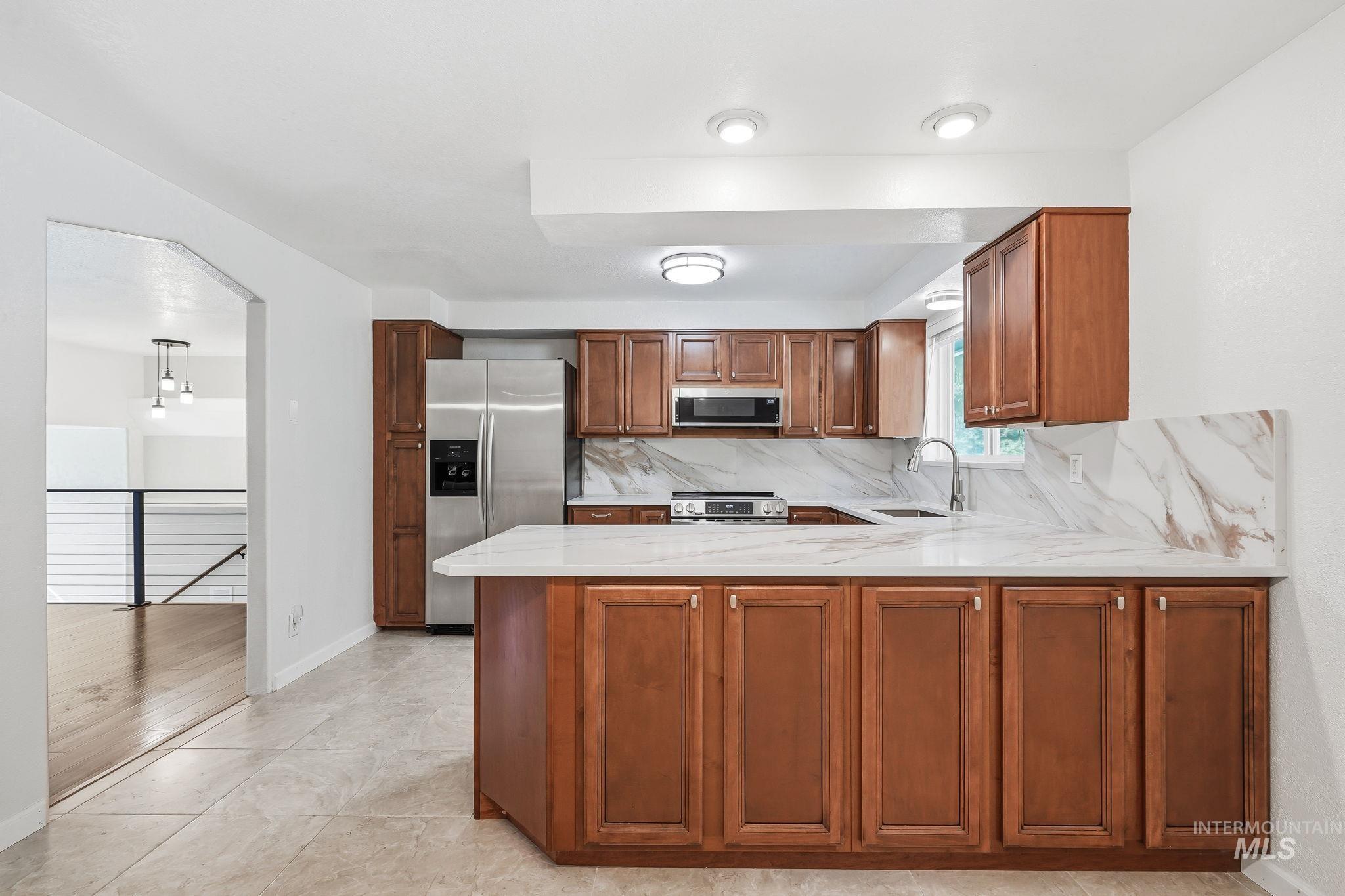 2311 N Monaco Way Property Photo 17