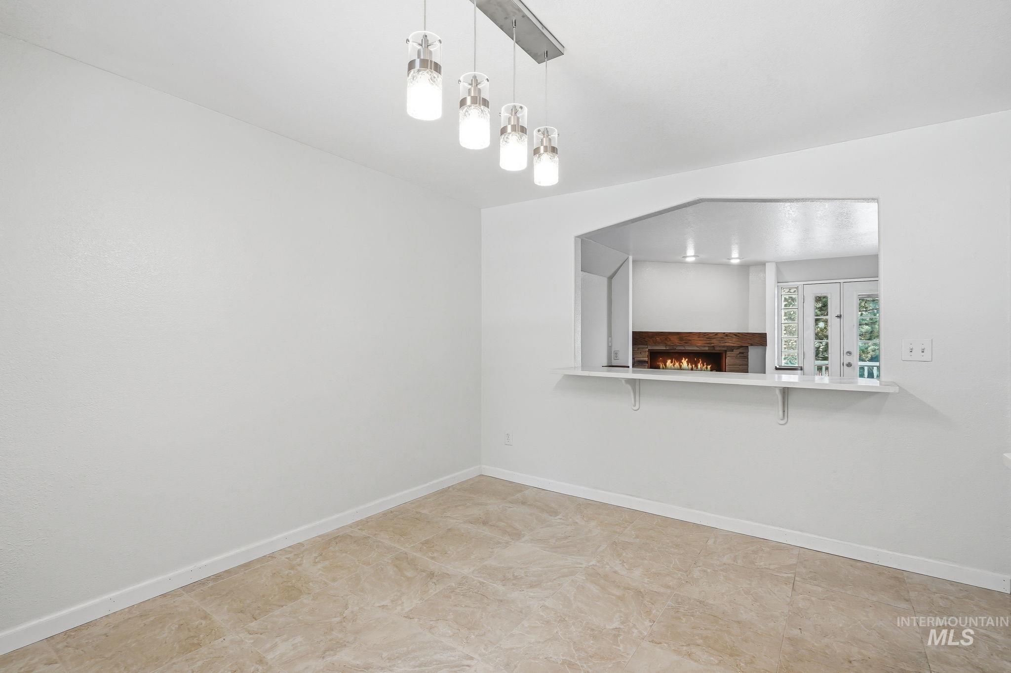 2311 N Monaco Way Property Photo 19