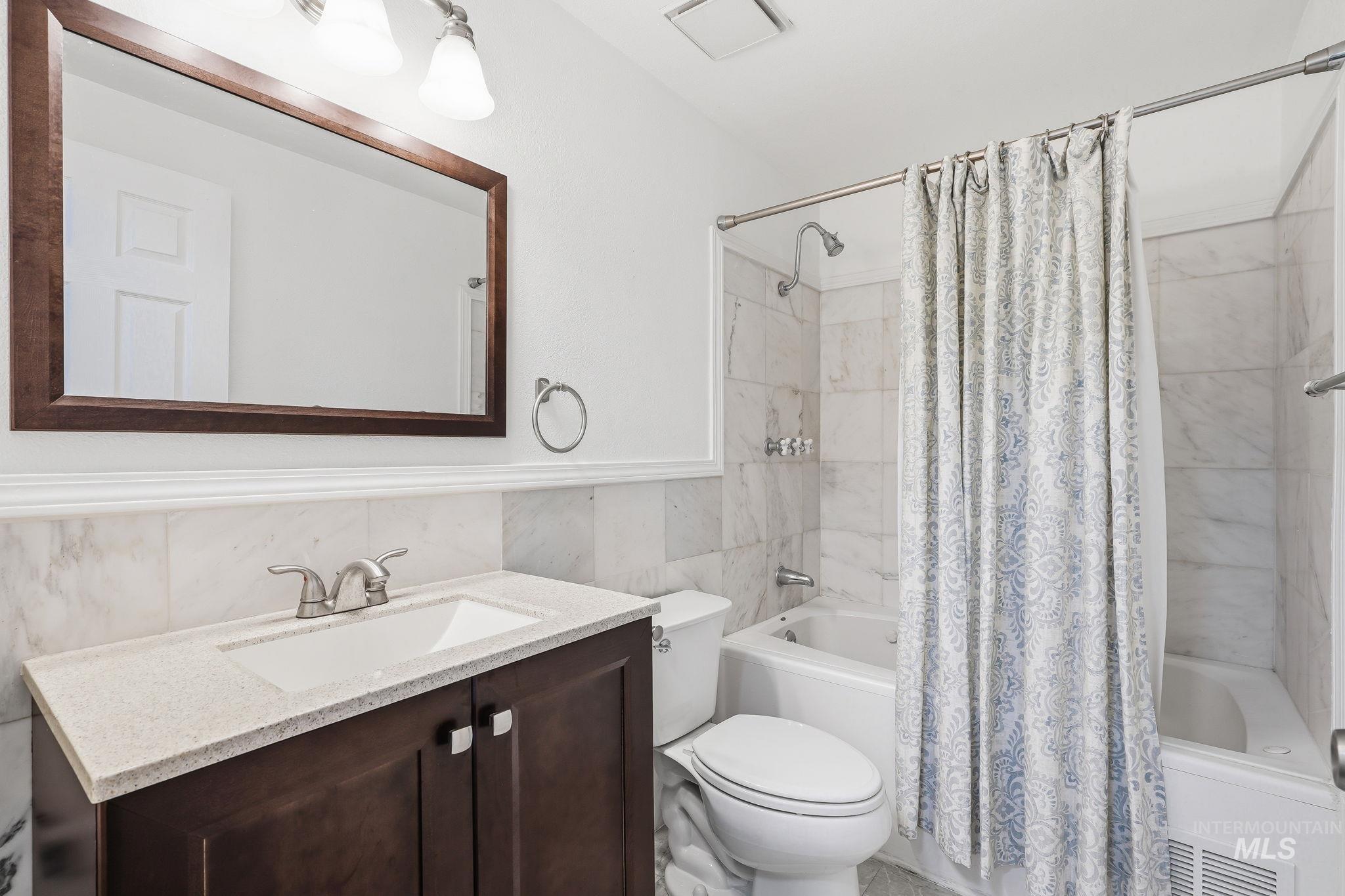 2311 N Monaco Way Property Photo 26
