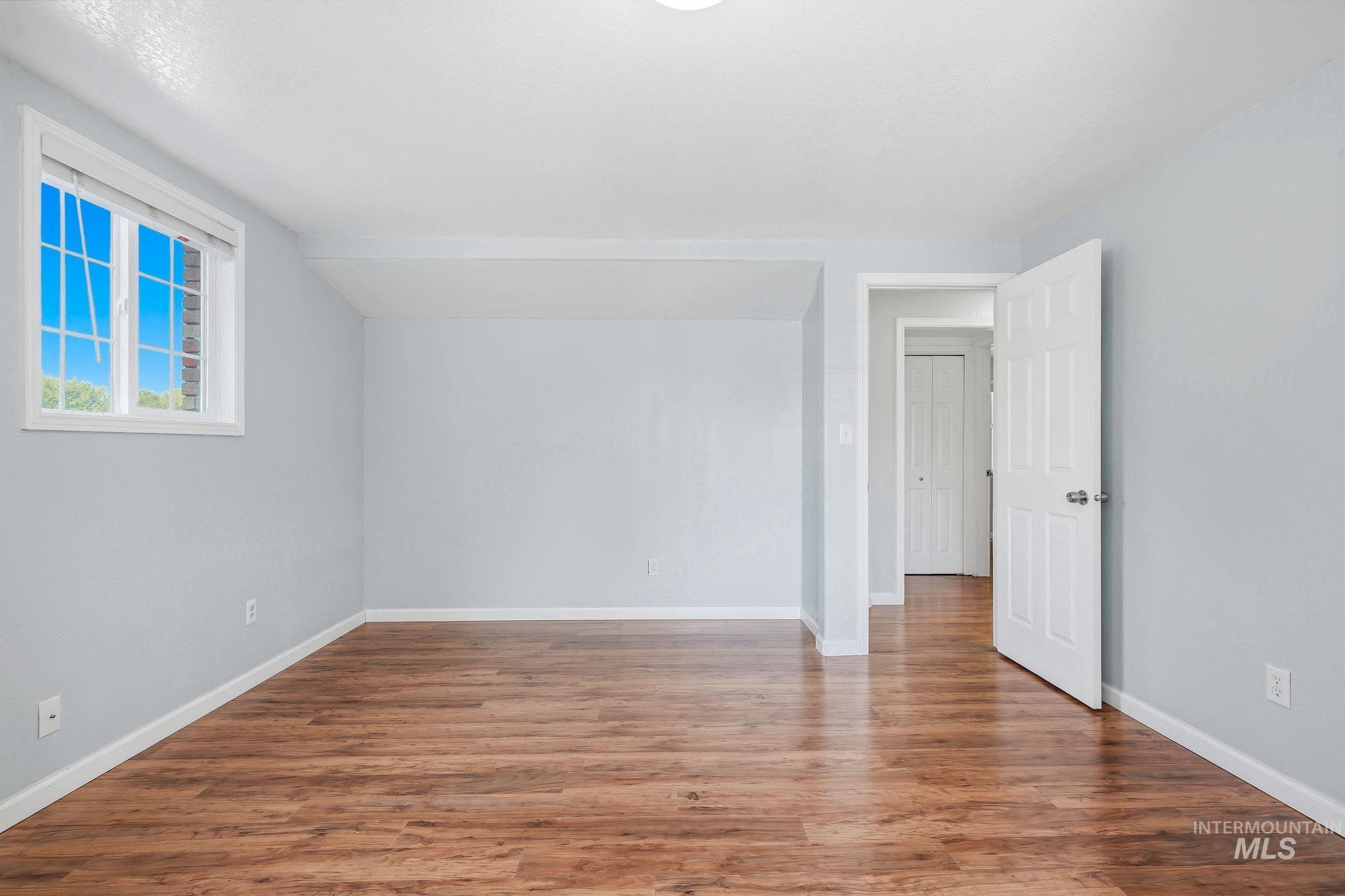 2311 N Monaco Way Property Photo 27