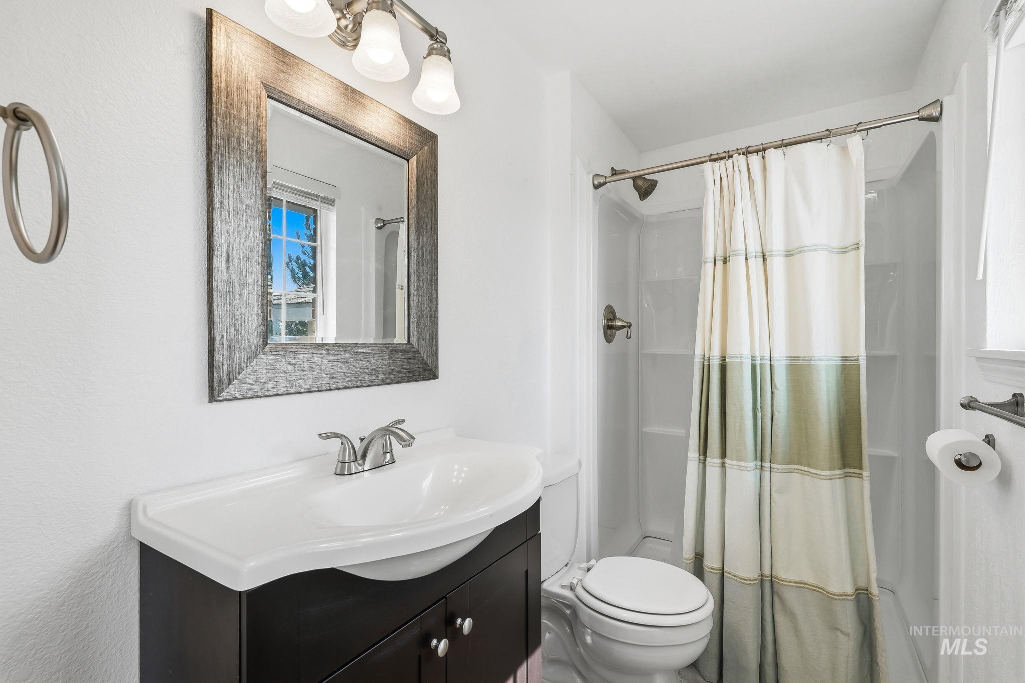 2311 N Monaco Way Property Photo 28