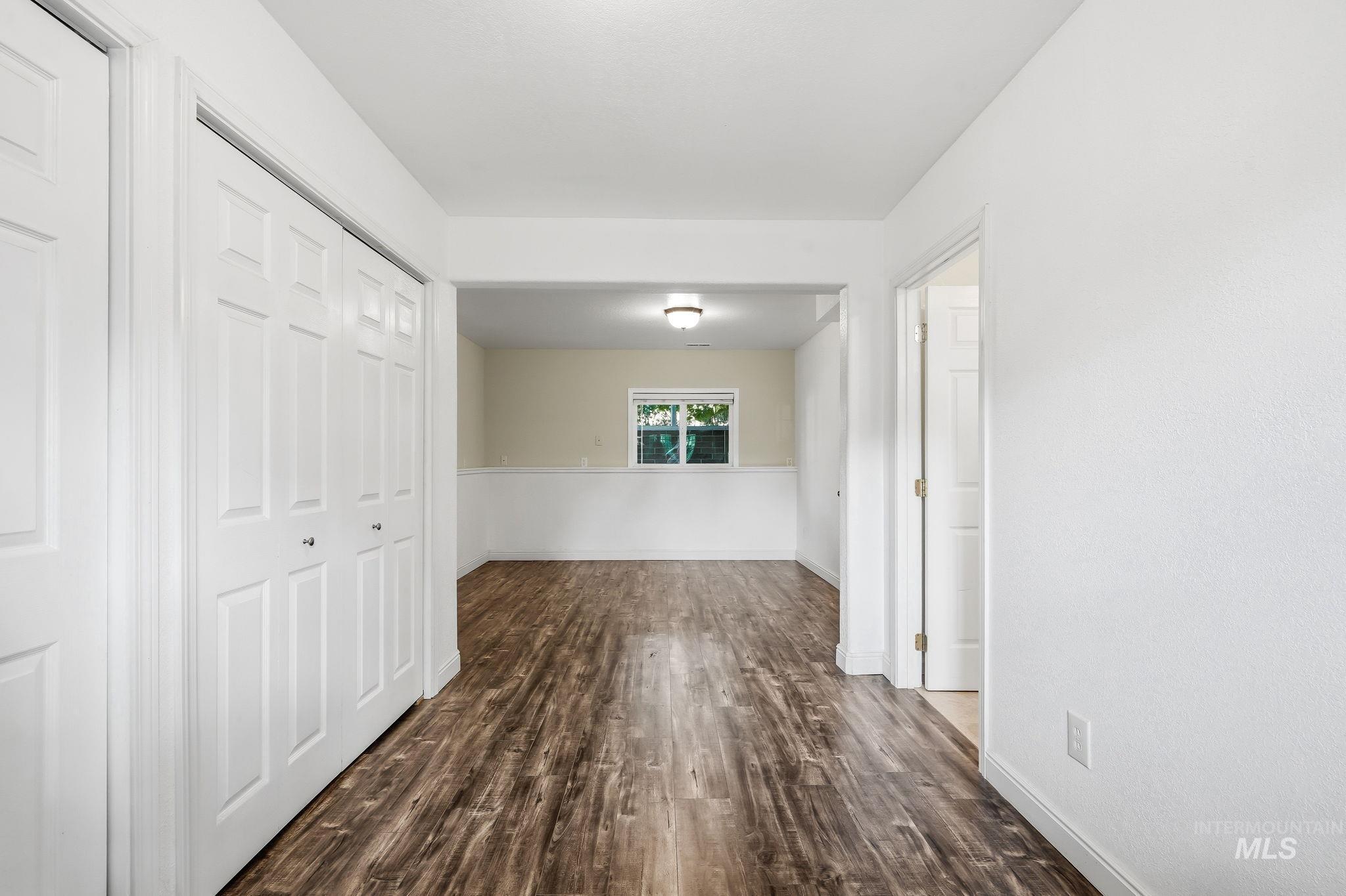 2311 N Monaco Way Property Photo 31