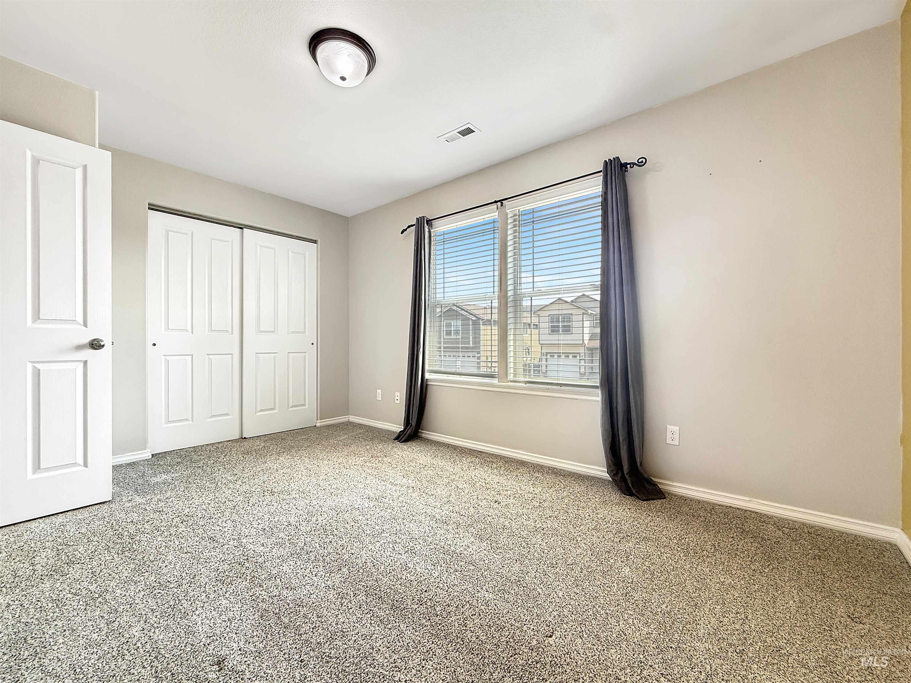 1014 Alturas Property Photo 20