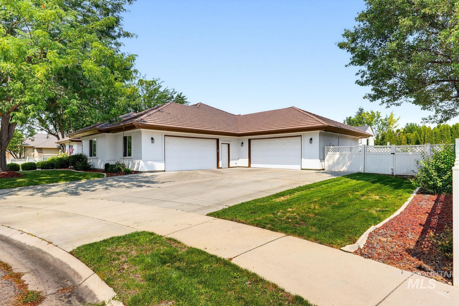 2068 E Handel Ct Property Photo 49