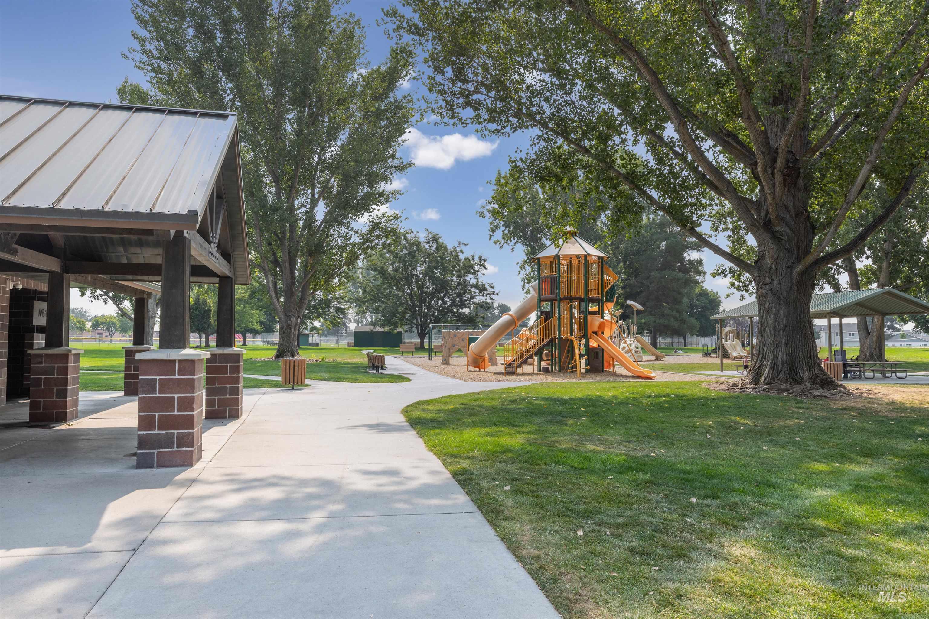 4200 W Blue Creek Drive Property Photo 45