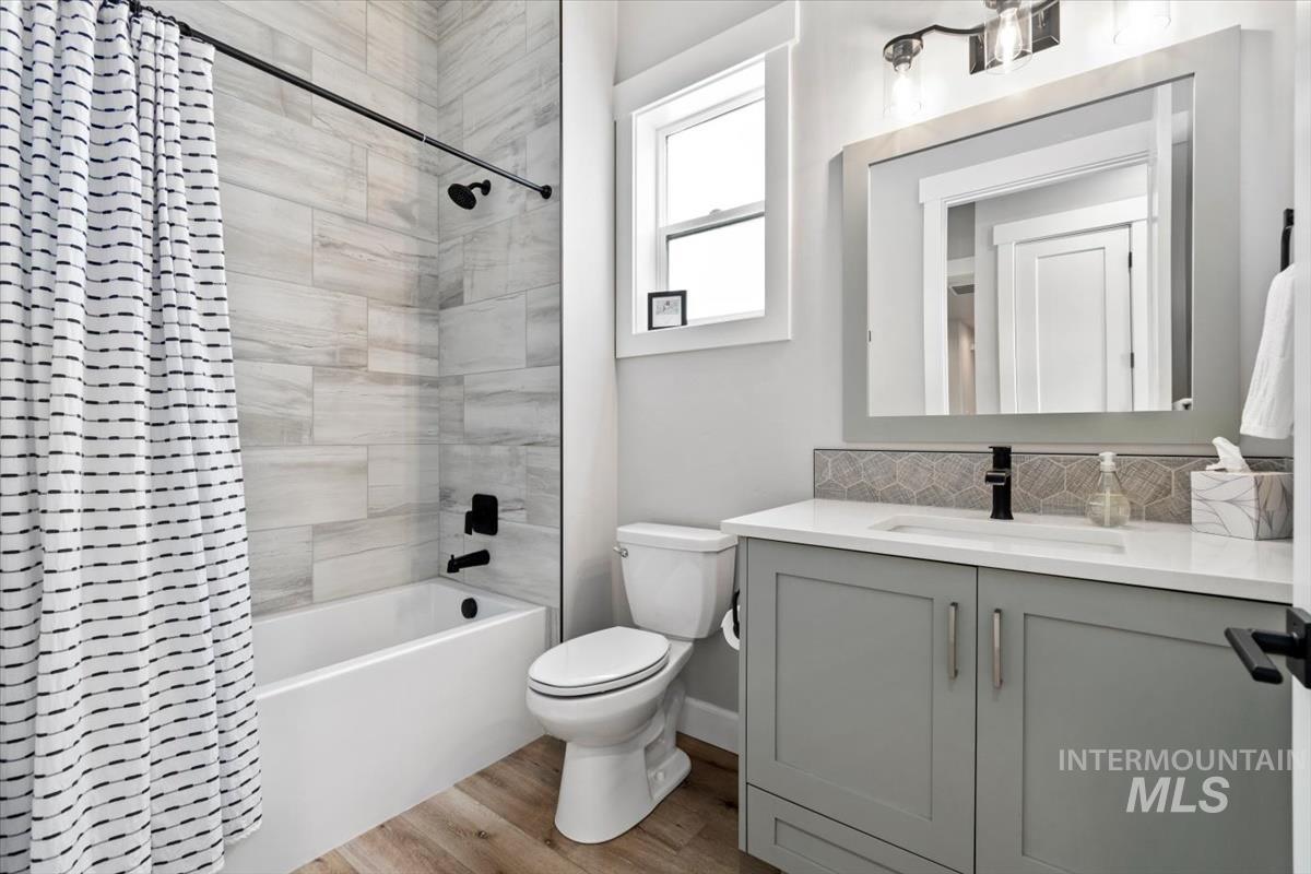 4074 E Awbrey St. Property Photo 27