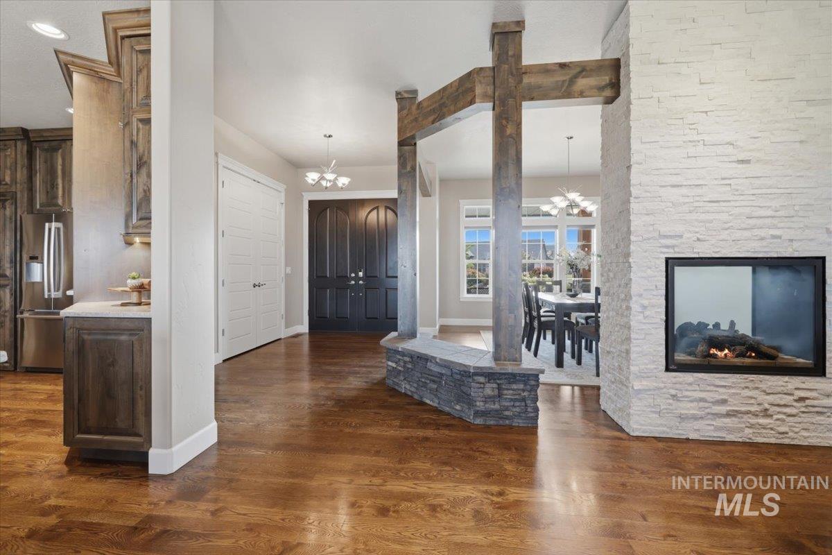 24053 Pheasant Ridge Ct. Property Photo 6