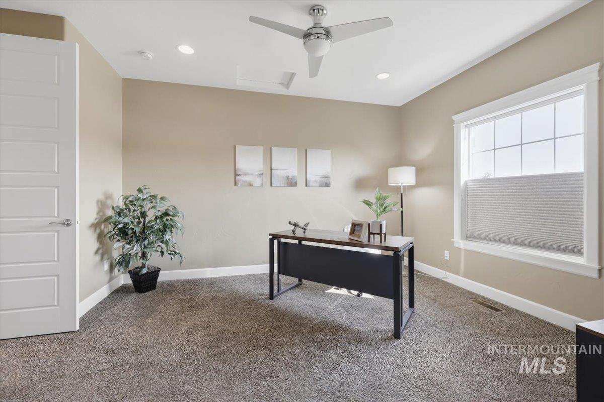 24053 Pheasant Ridge Ct. Property Photo 39