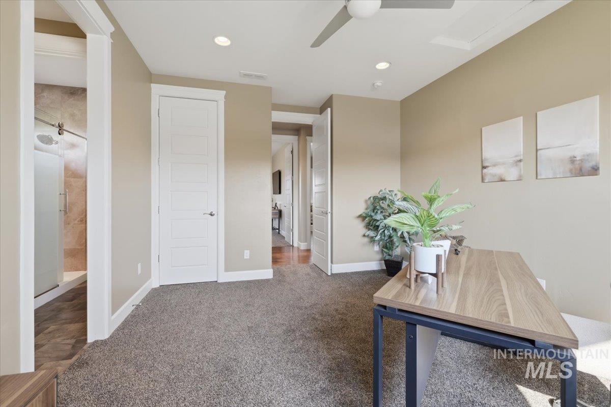 24053 Pheasant Ridge Ct. Property Photo 40