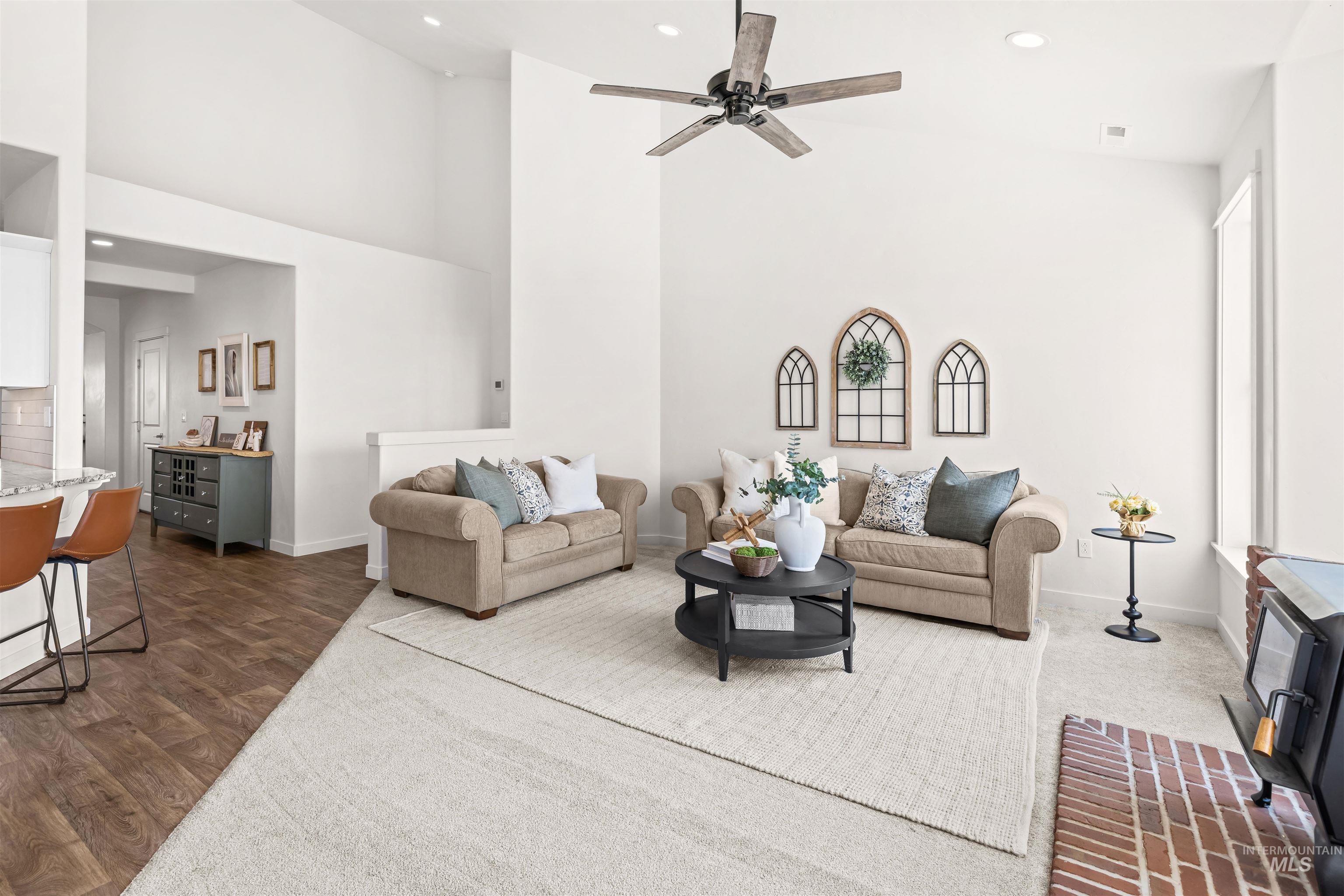 28341 Winecup Ln Property Photo 10