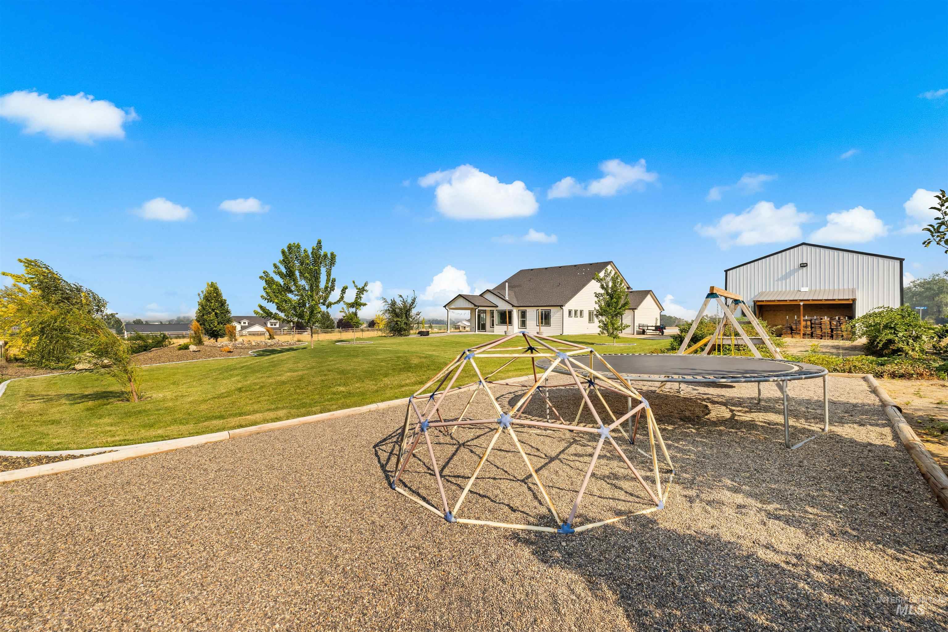 28341 Winecup Ln Property Photo 36