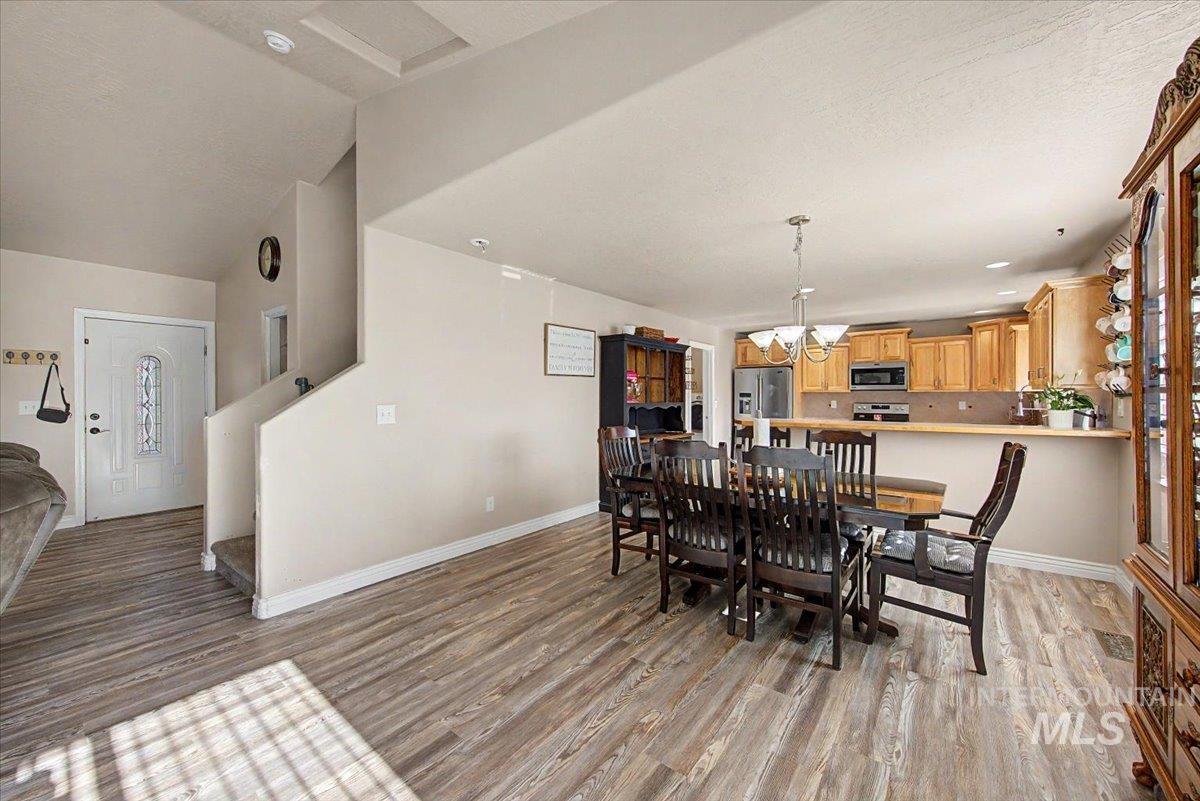 1574 S Glasgow Property Photo 12