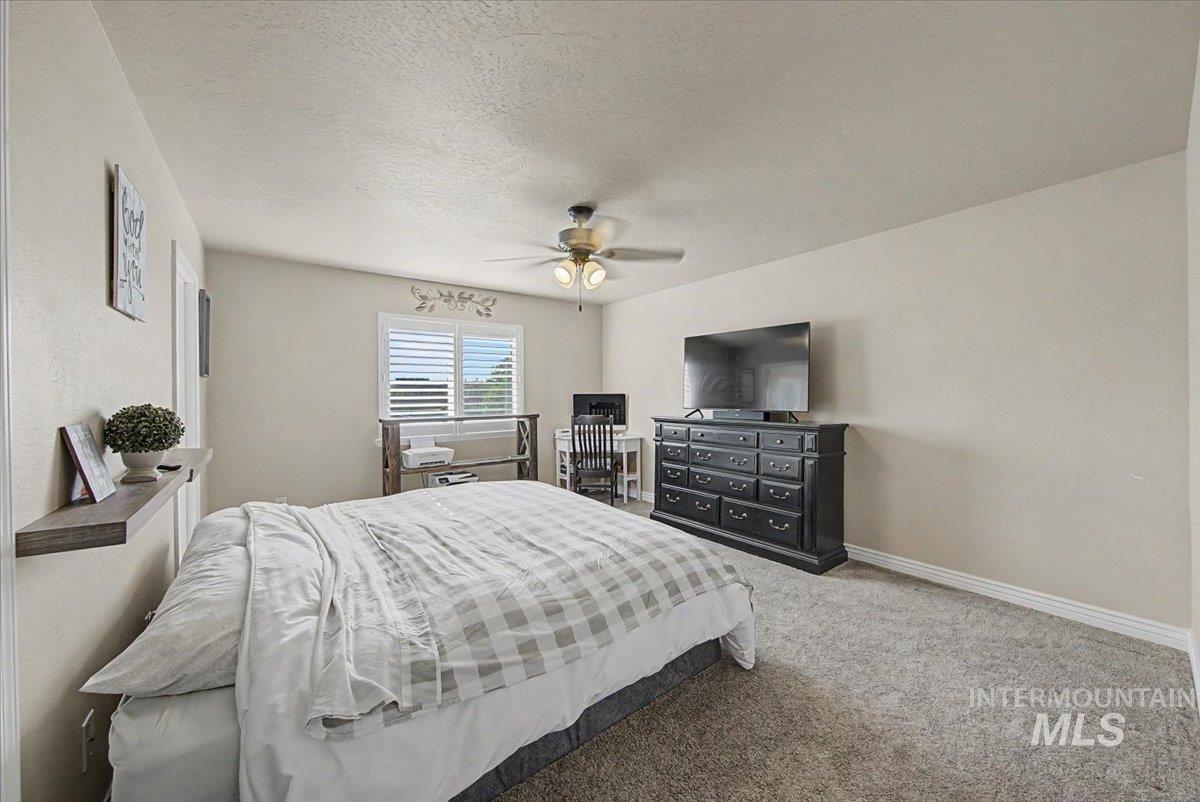 1574 S Glasgow Property Photo 36