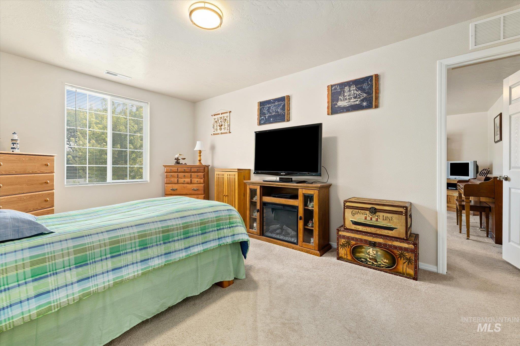 3427 S Clark Fork Ave Property Photo 34