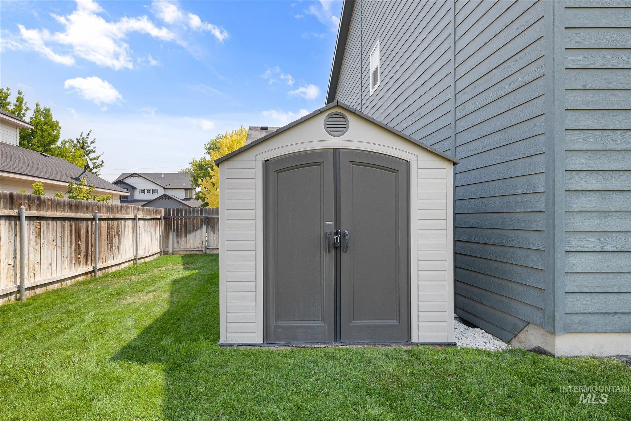 3427 S Clark Fork Ave Property Photo 45