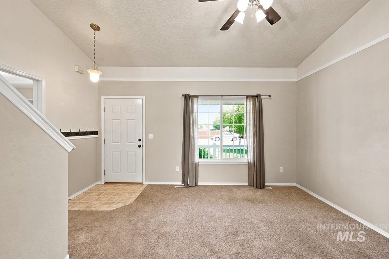 16825 Old Friendship Way Property Photo 4