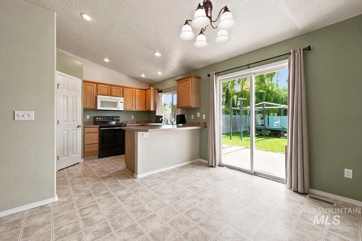 16825 Old Friendship Way Property Photo 6