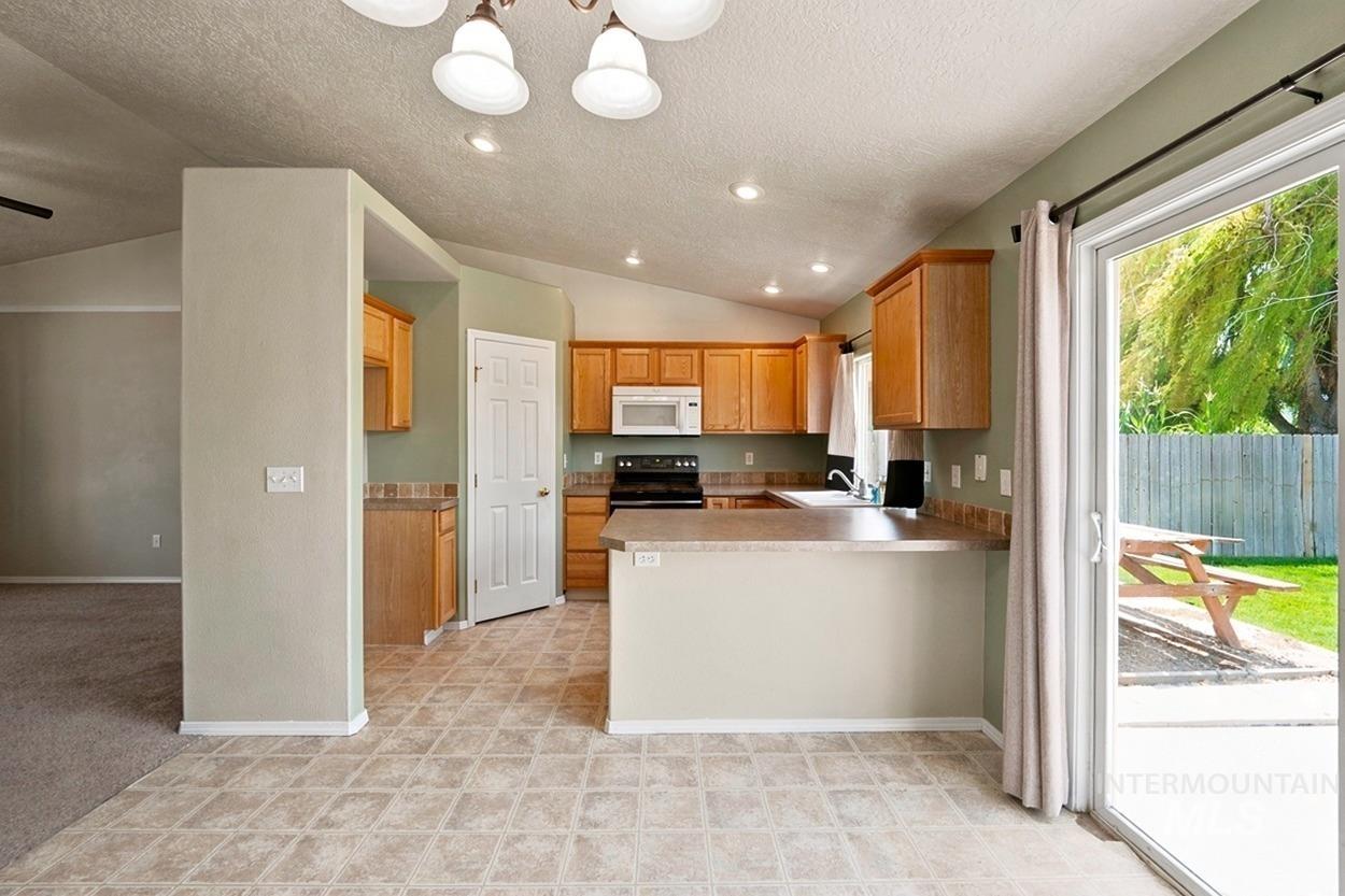 16825 Old Friendship Way Property Photo 7