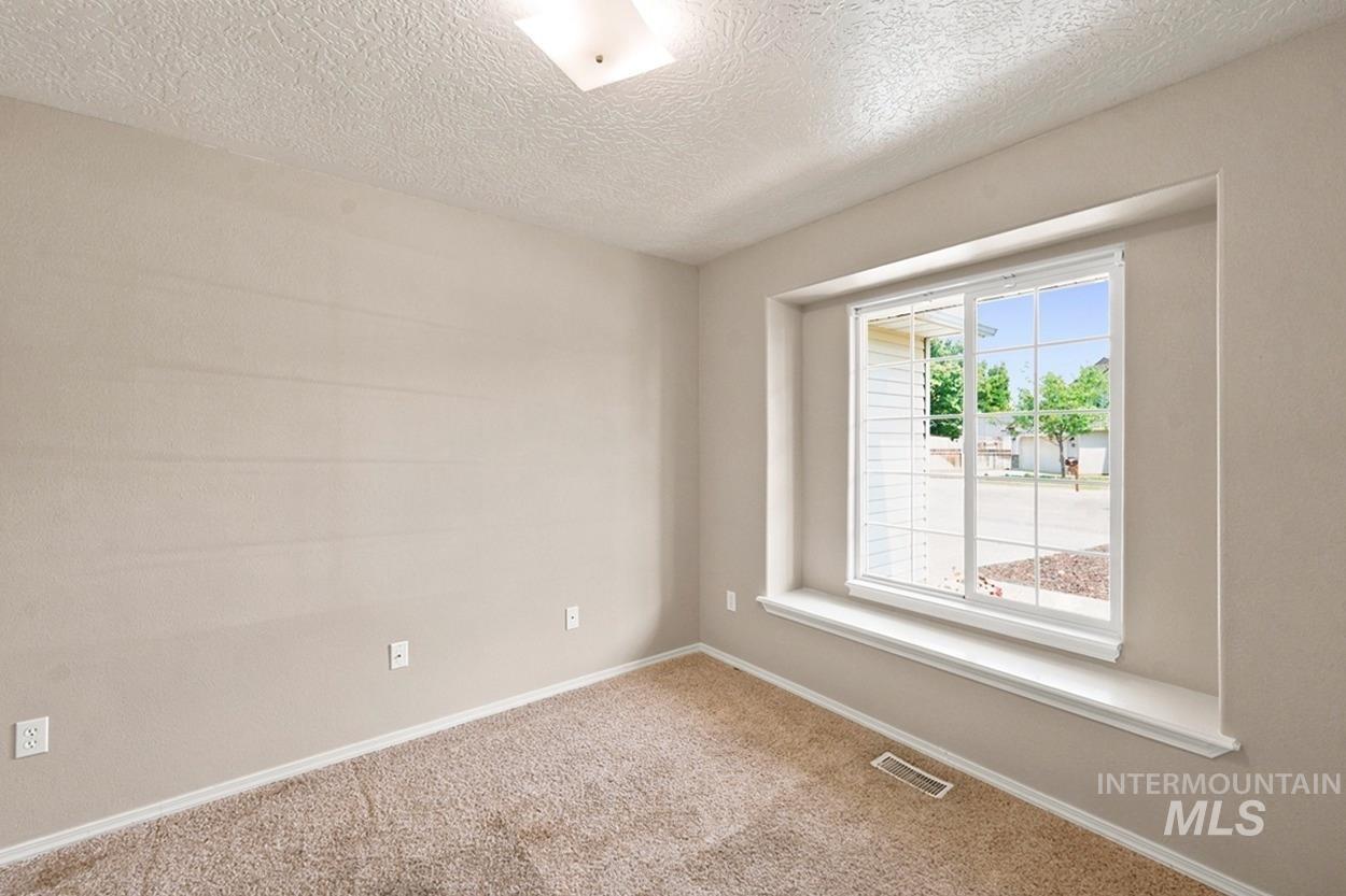 16825 Old Friendship Way Property Photo 11