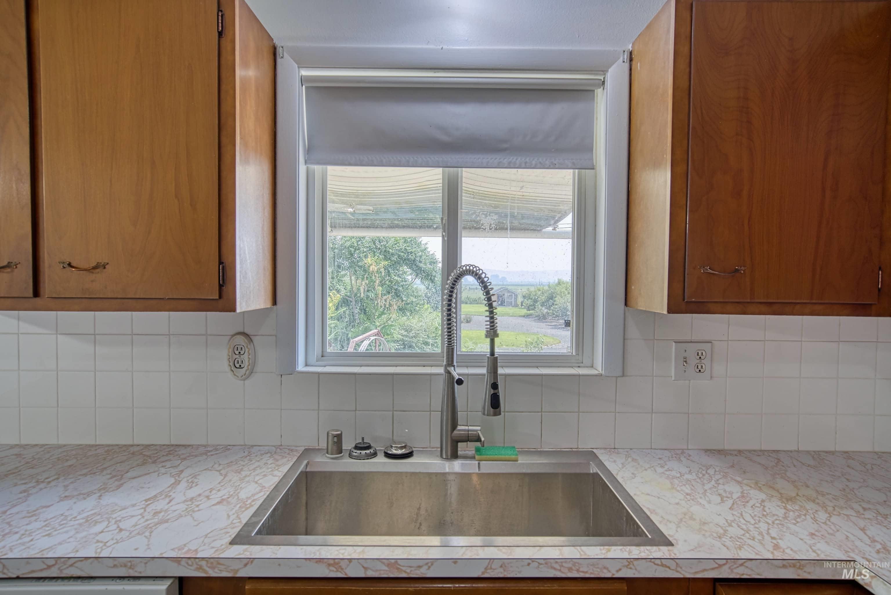 365 Clabby Road Property Photo 11