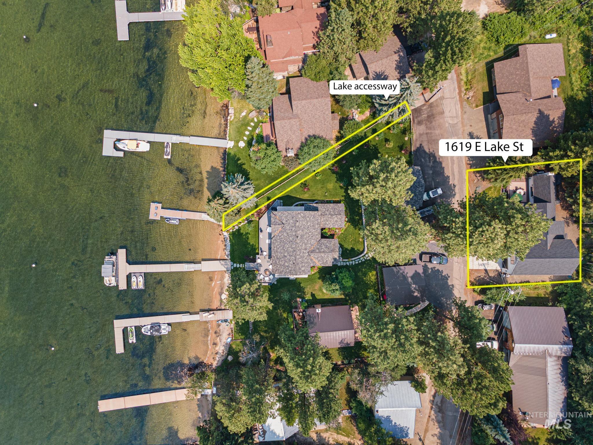 1619 E Lake St Property Photo 3