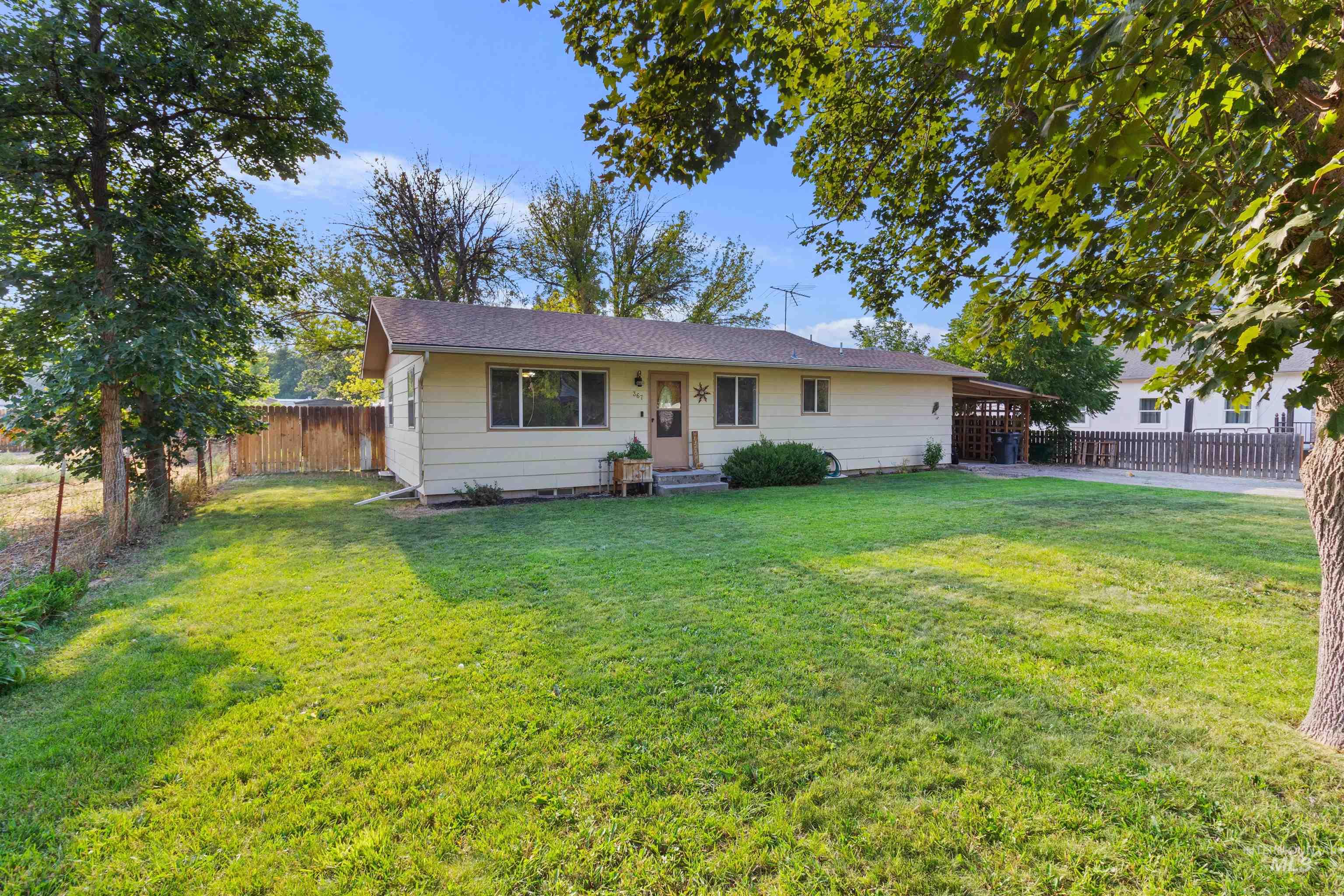 367 Birch Street South Property Photo 6