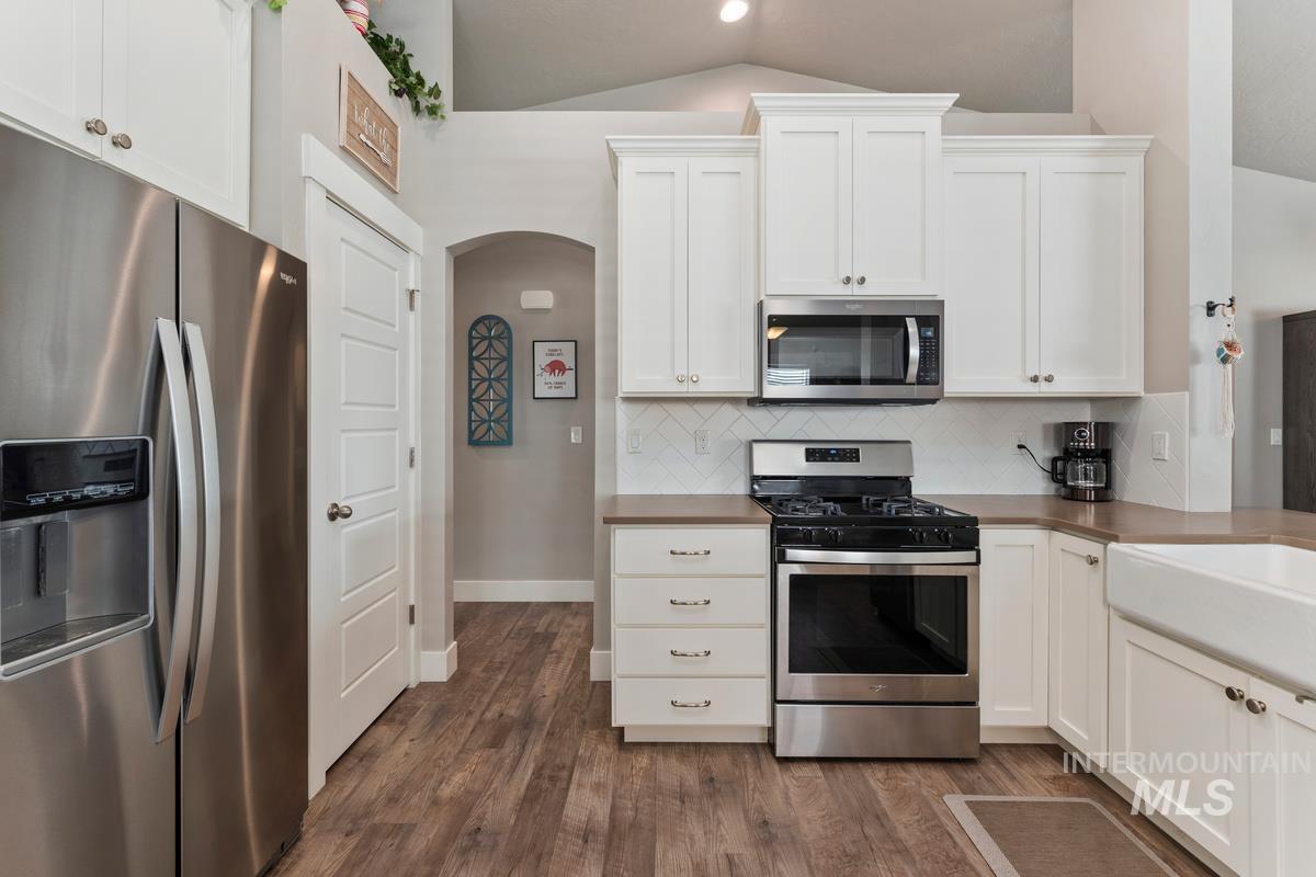4693 N Mallorca Way Property Photo 8