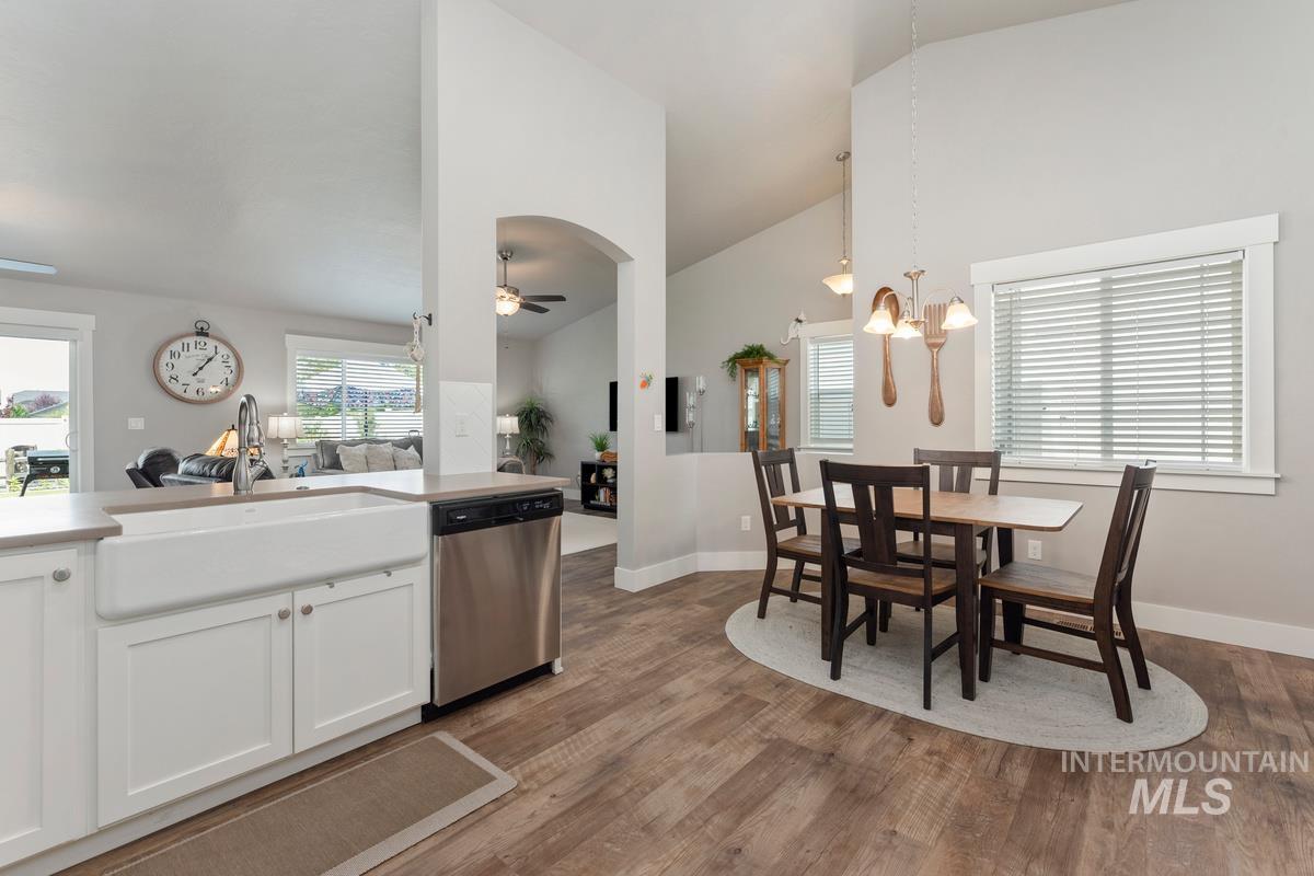 4693 N Mallorca Way Property Photo 12