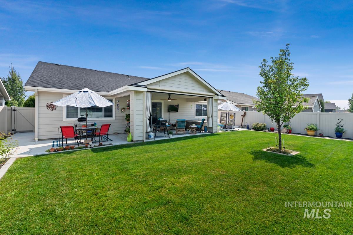 4693 N Mallorca Way Property Photo 26