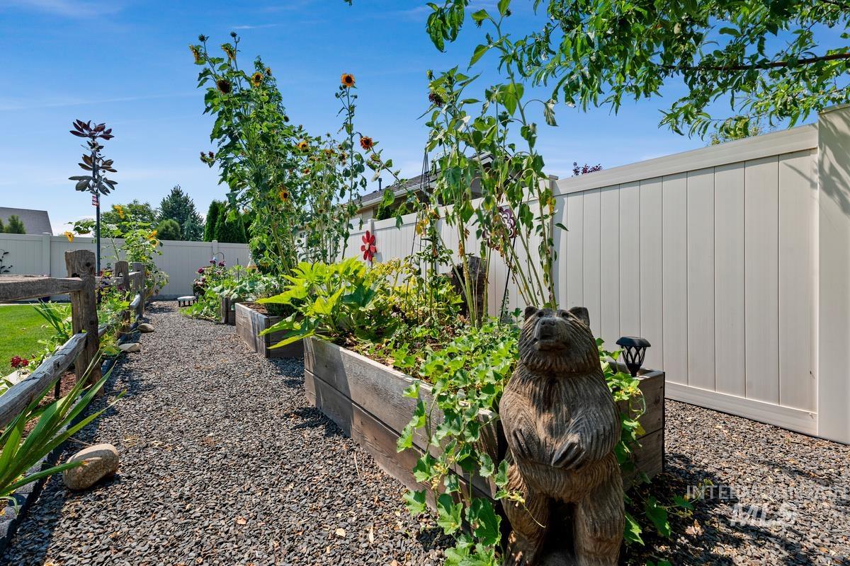 4693 N Mallorca Way Property Photo 29