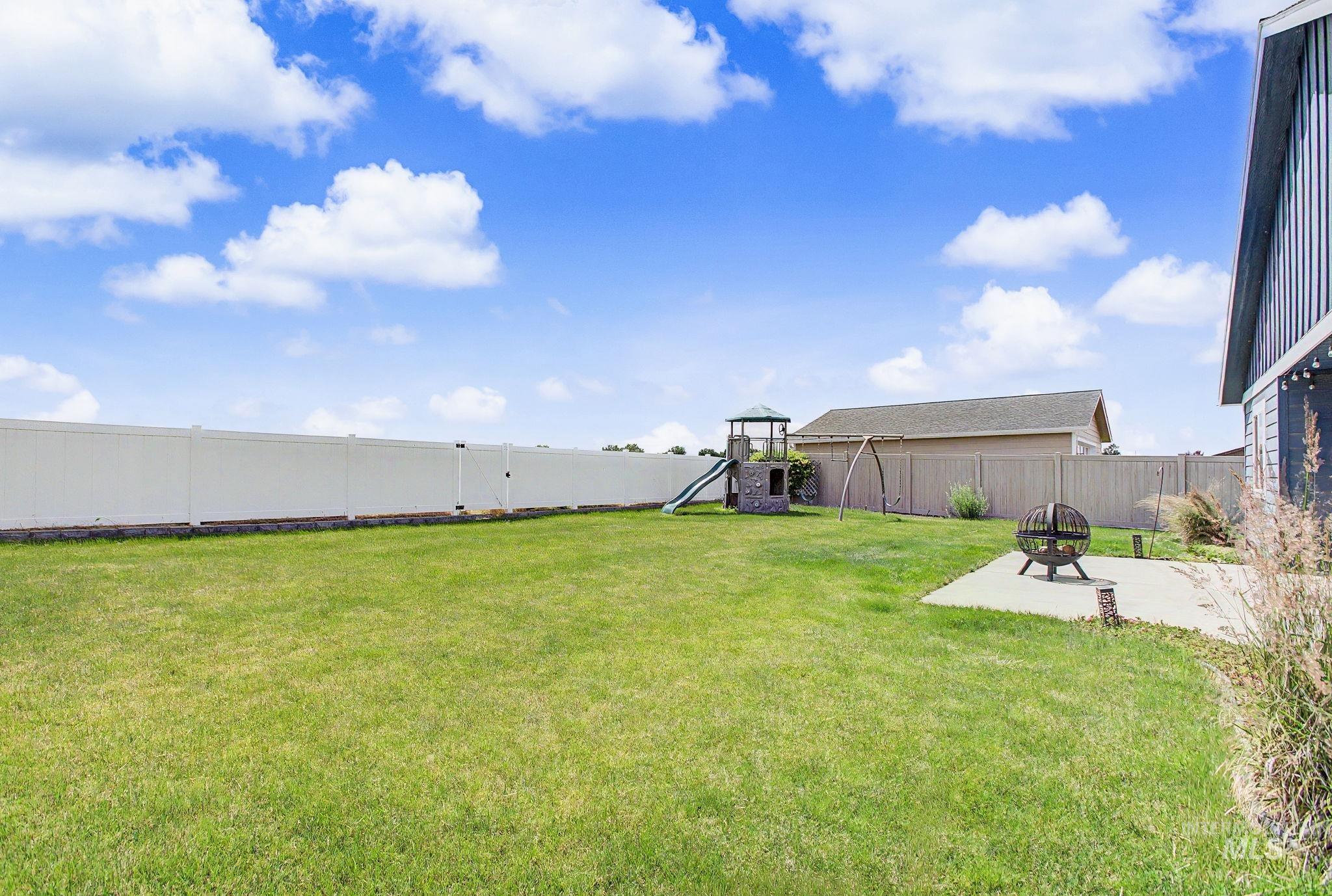 1706 Pioneer Drive Property Photo 5