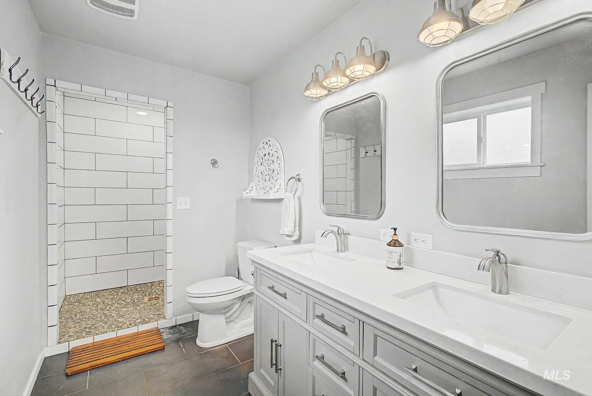 1706 Pioneer Drive Property Photo 22
